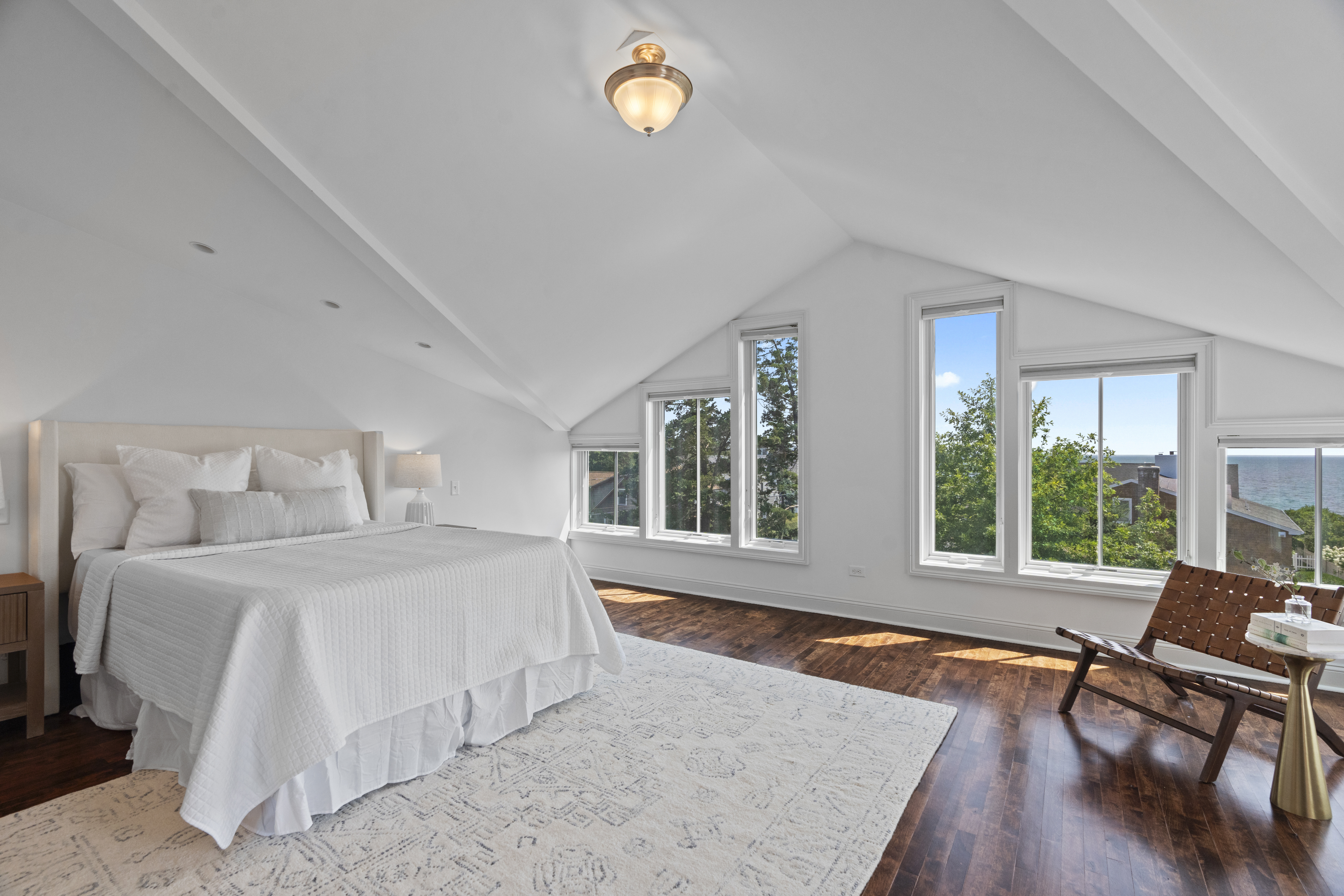  64 Webster Point Road - 物件實景