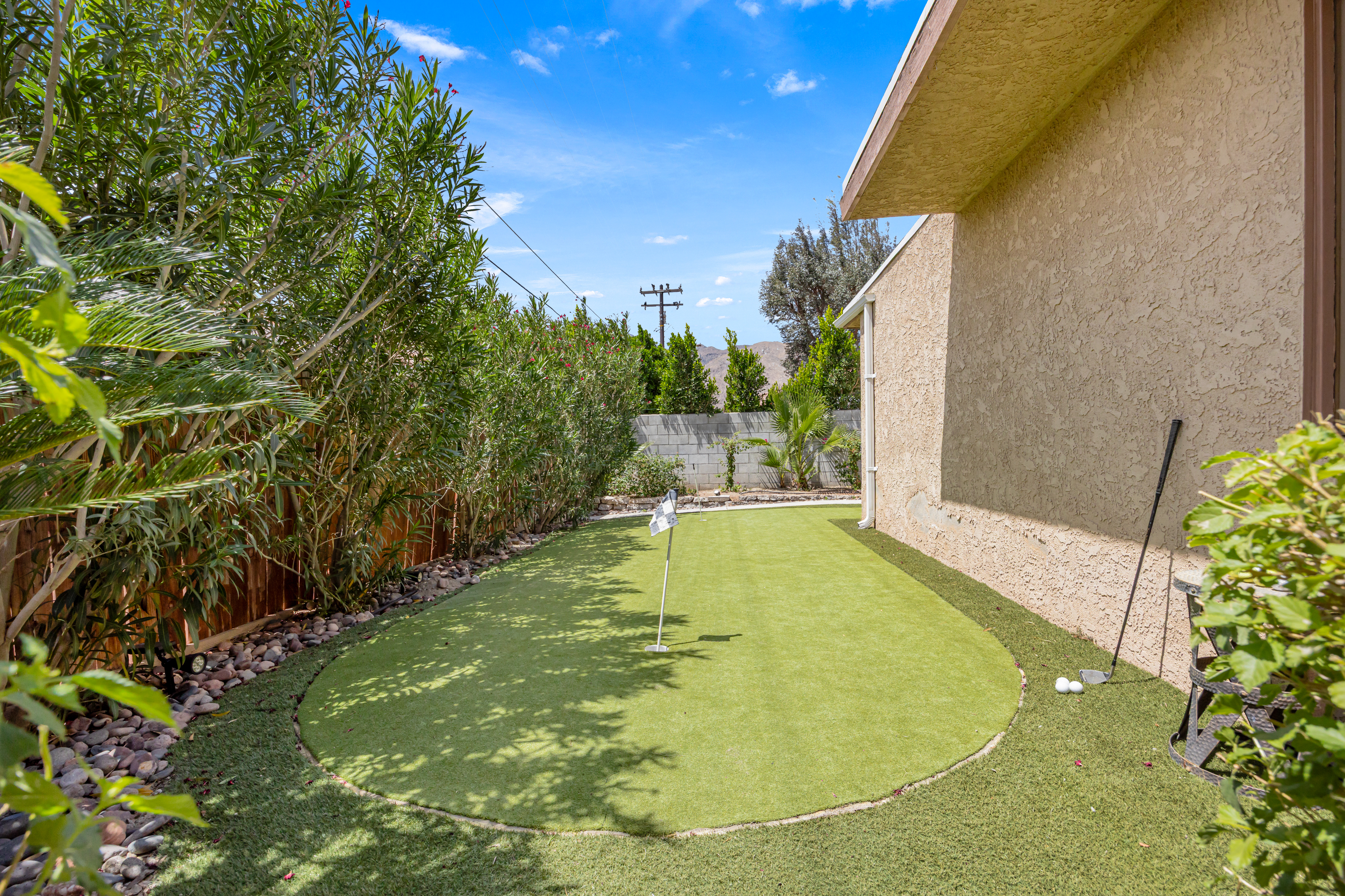 377 Cabrillo Road, Palm Springs, CA 92262 - 物件實景