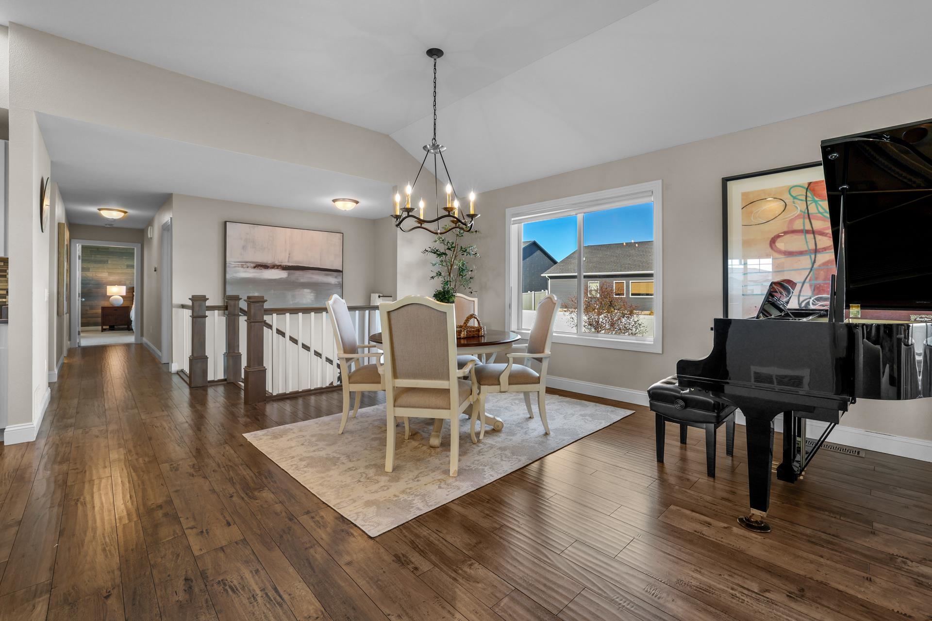 Minot, North Dakota, 58701, United States, 4 Bedrooms Bedrooms, ,3 BathroomsBathrooms,Residential,For Sale,1980886