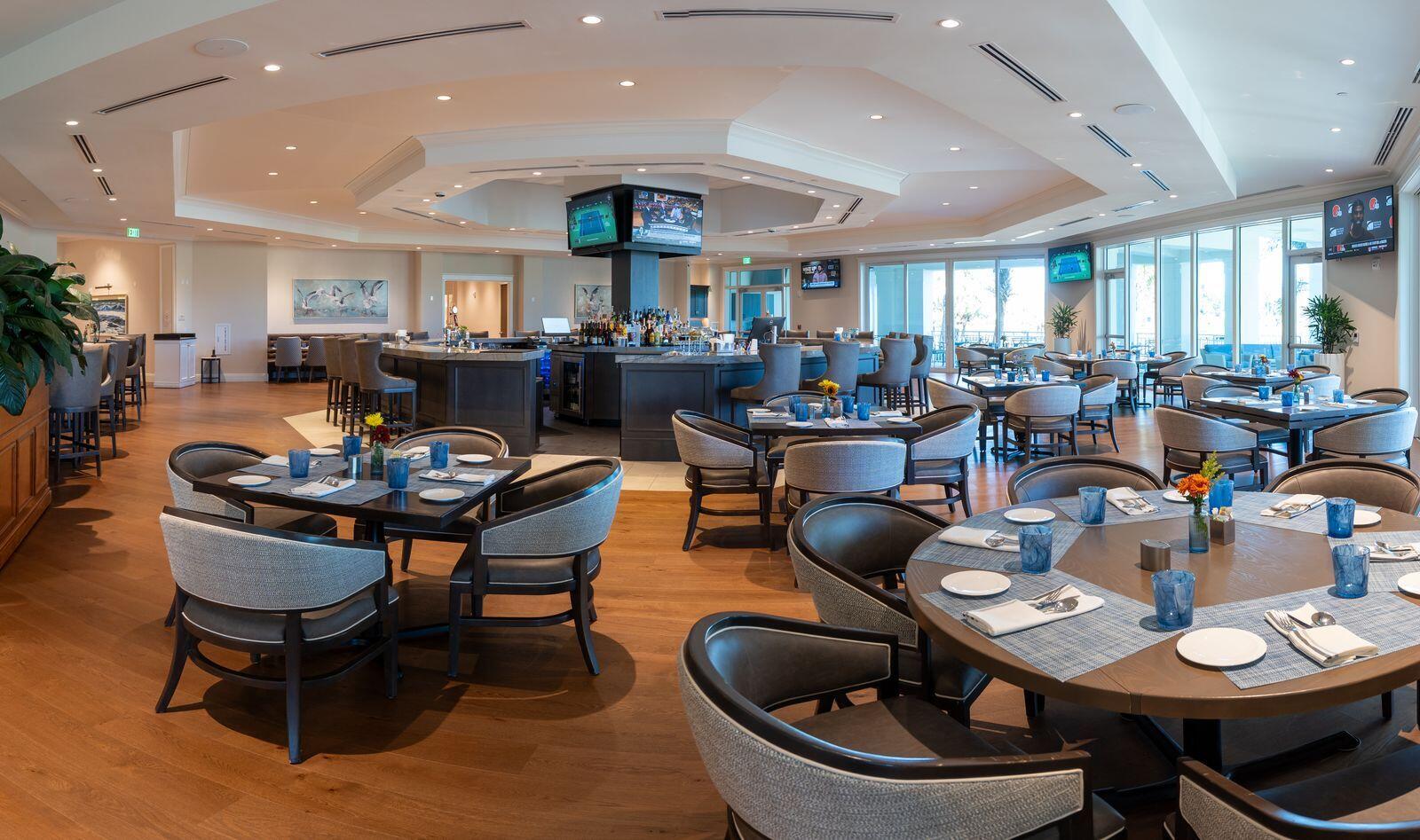 Stuart, Florida, 34997, United States, 3 Bedrooms Bedrooms, ,3 BathroomsBathrooms,Residential,For Sale,1989357