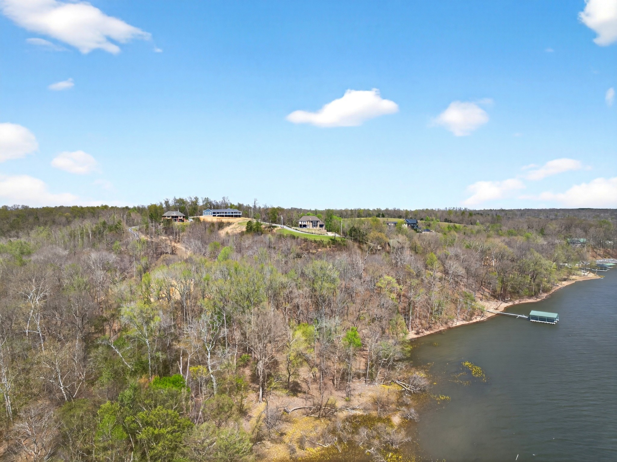 Dover, Tennessee, 37058, United States, 4 Bedrooms Bedrooms, ,3 BathroomsBathrooms,Residential,For Sale,2033493