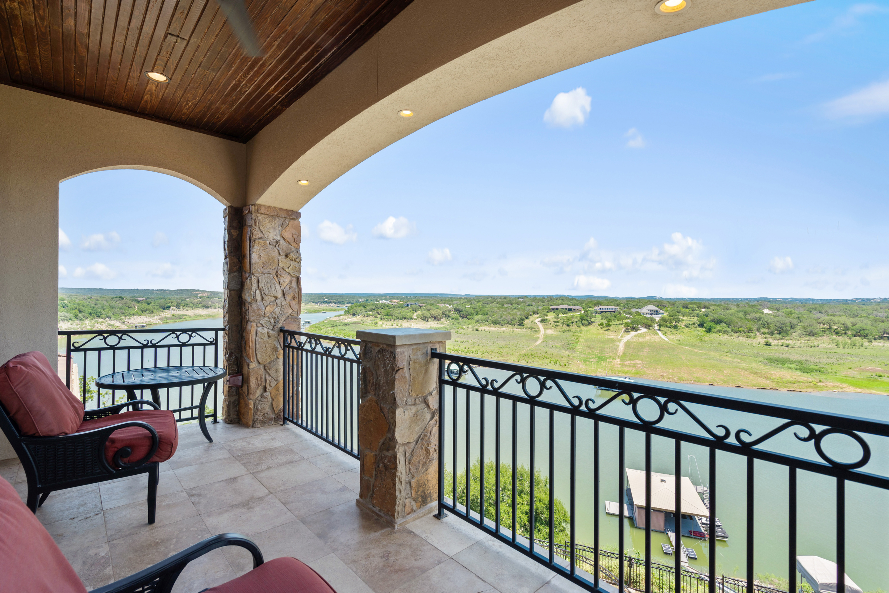  Lake Travis Estate - 物件實景