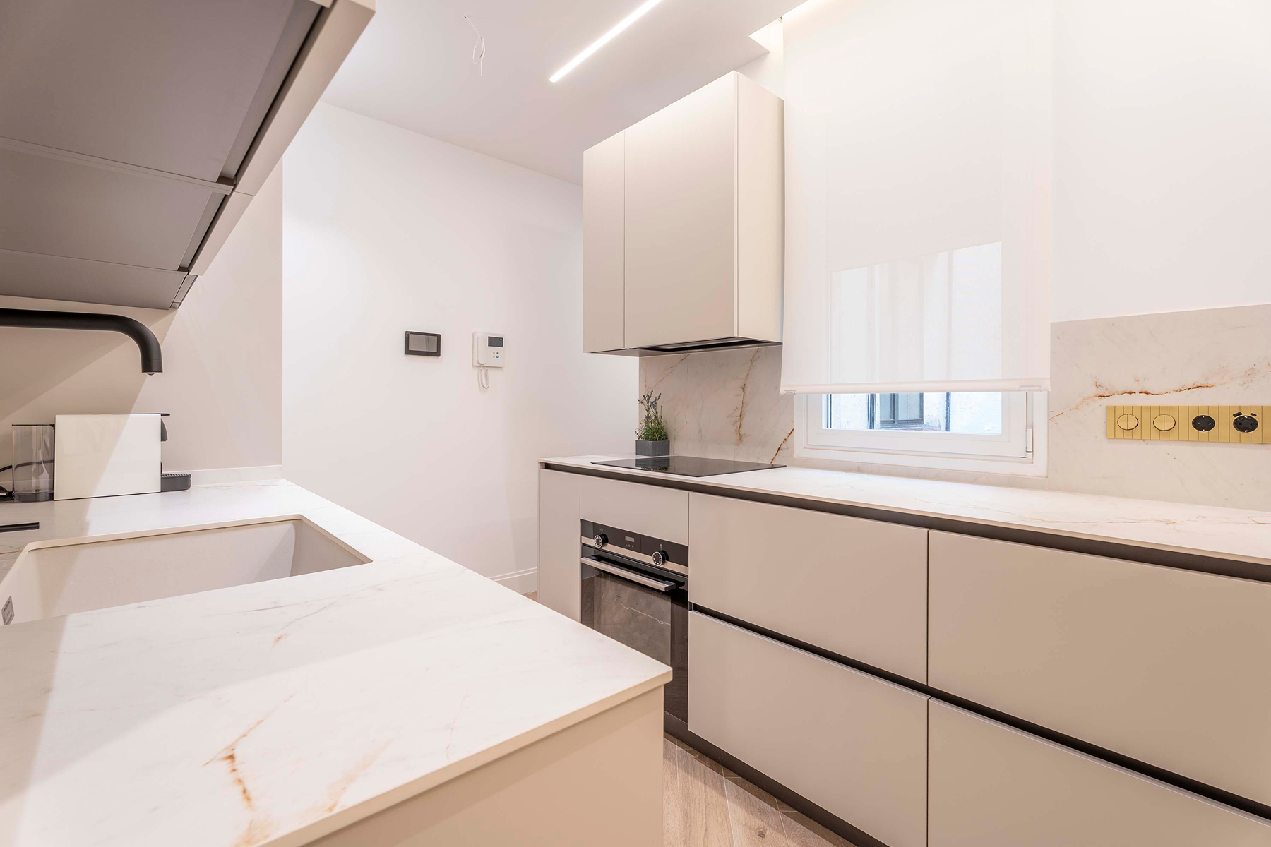  Two-bedroom flat in Castellana - 物件實景