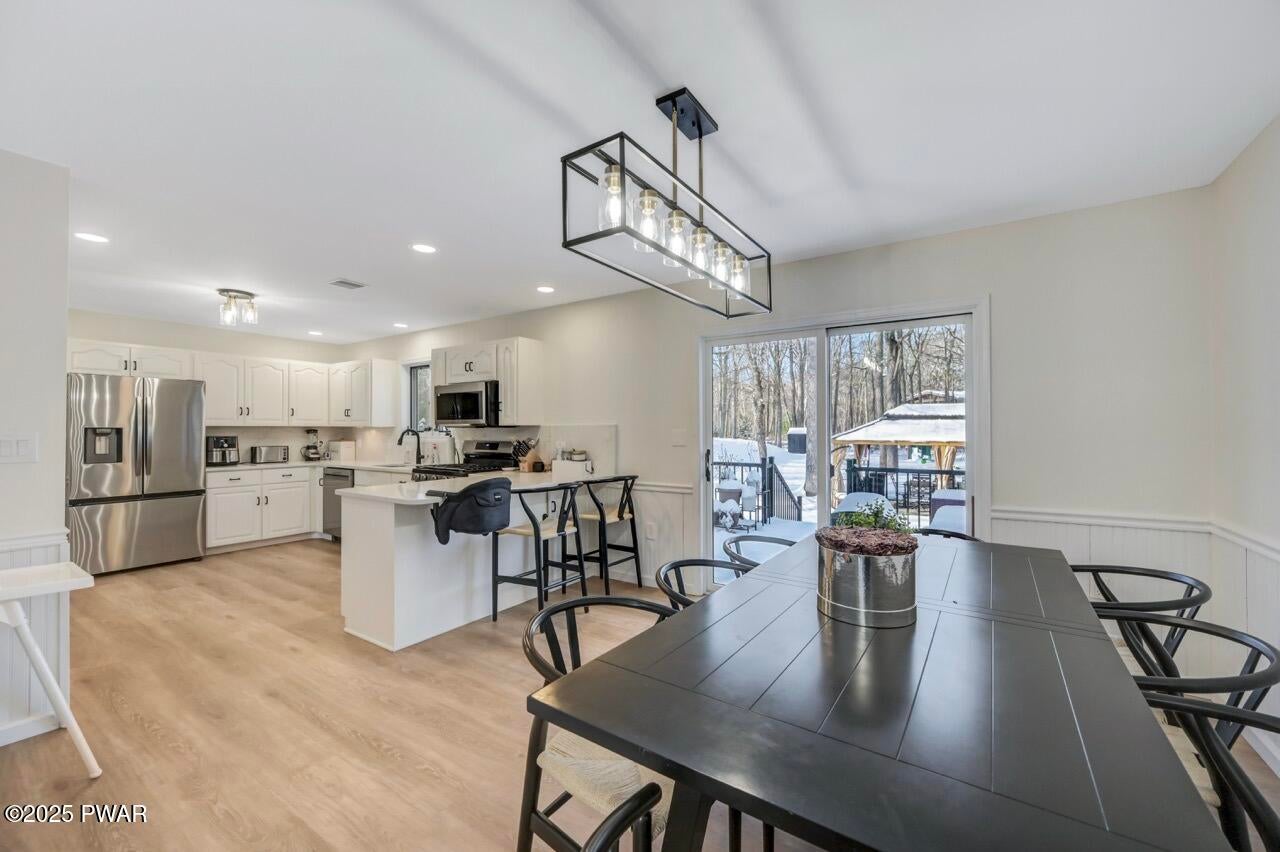 Lords Valley, Pennsylvania, 18428, United States, 6 Bedrooms Bedrooms, ,3 BathroomsBathrooms,Residential,For Sale,2001480