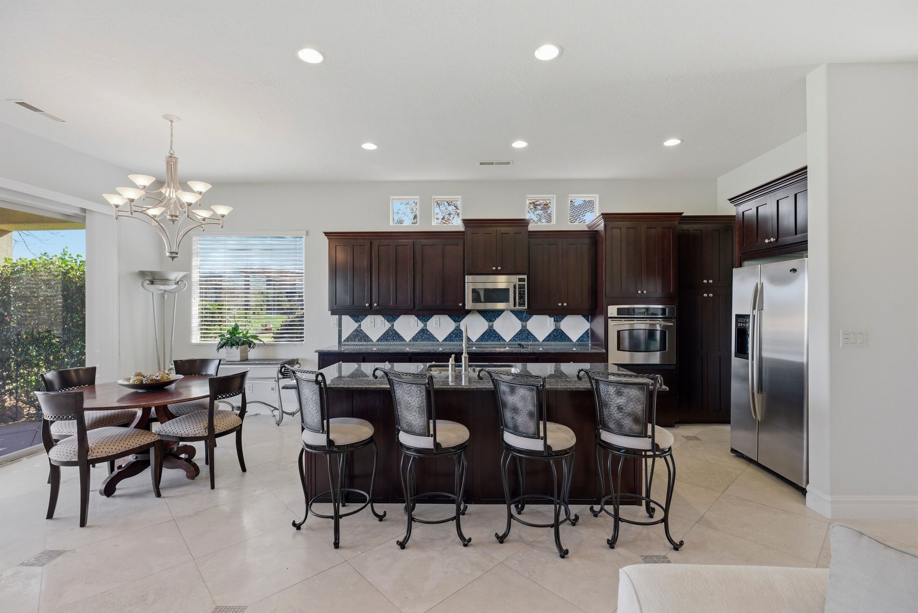  Former Model Home in Sunbrook community sits directly on golf course with Views - 物件實景