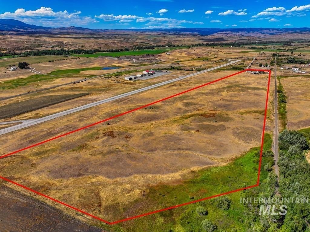 Council, Idaho, 83612, United States, 3 Bedrooms Bedrooms, ,2 BathroomsBathrooms,Residential,For Sale,1928022