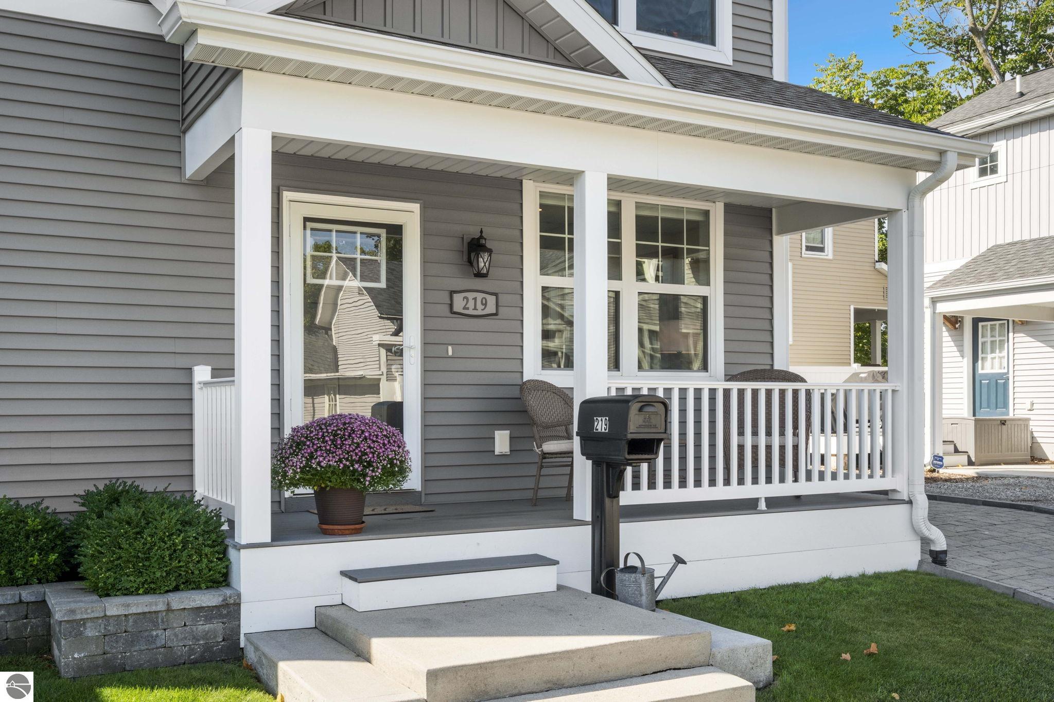 Boardman Ave, Traverse City, MI 49684 #1
