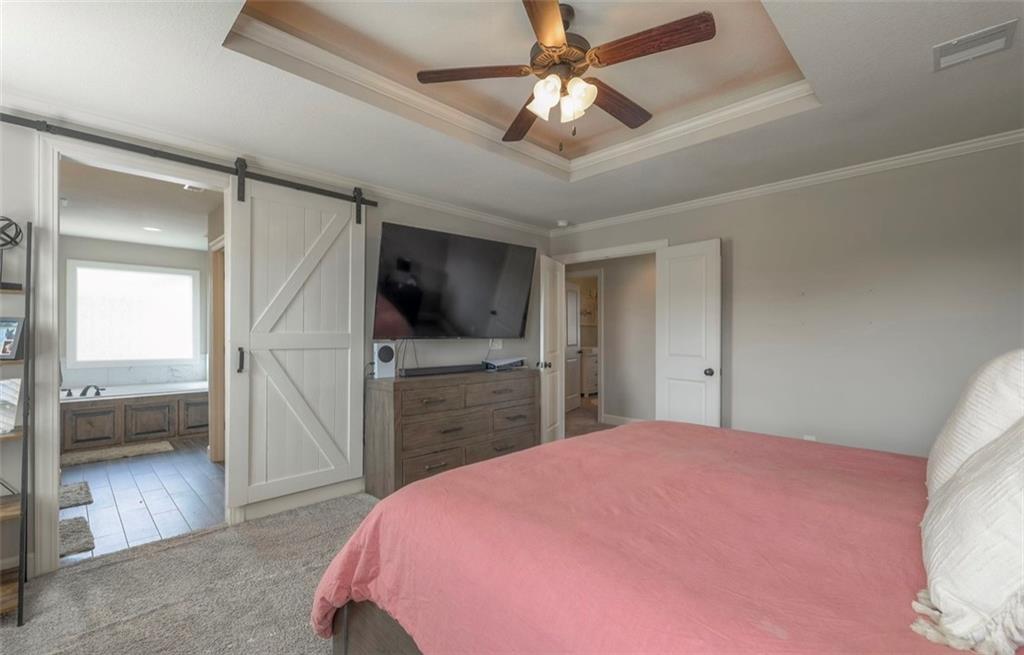 Olathe, Kansas, 66062, United States, 4 Bedrooms Bedrooms, ,4 BathroomsBathrooms,Residential,For Sale,1992047