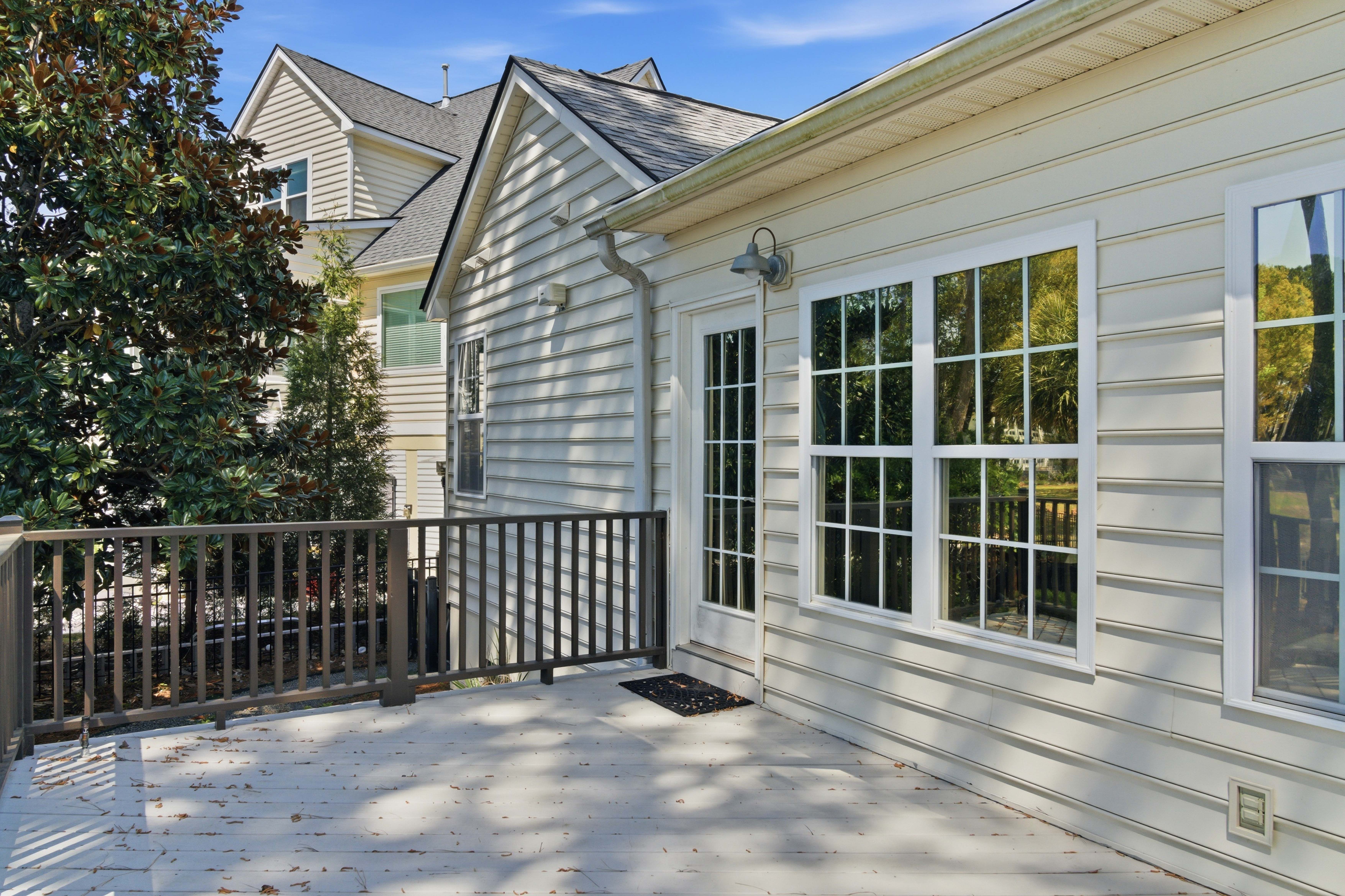  1596 Oakhurst Drive - 物件實景