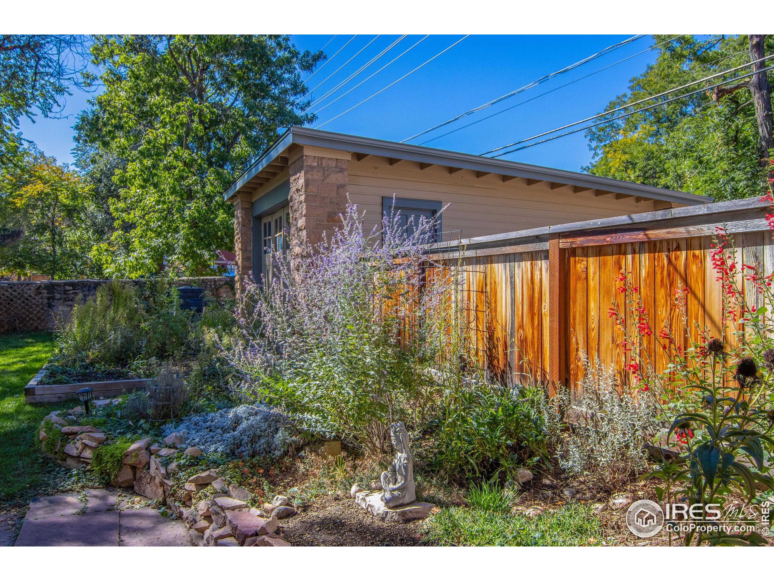 Boulder, Colorado, 80302, United States, 2 Bedrooms Bedrooms, ,Residential,For Sale,1989370