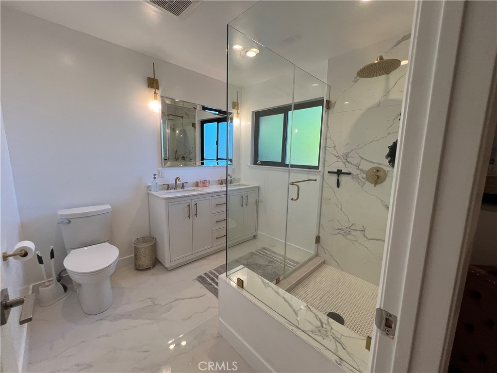 West Hills, California, 91307, United States, 3 Bedrooms Bedrooms, ,2 BathroomsBathrooms,Residential,For Sale,2005931