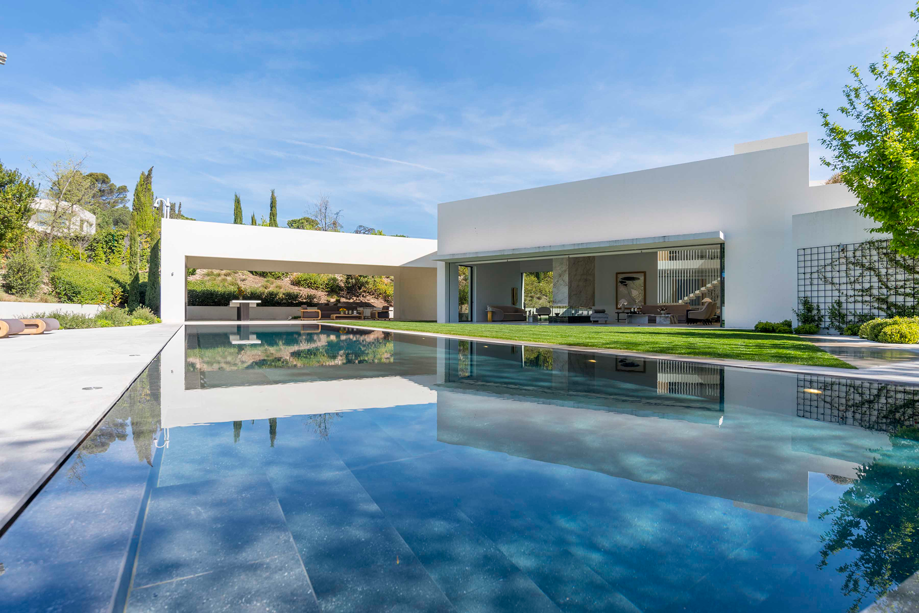  Spectacular detached villa with pool in Somosaguas, Pozuelo de Alarcón - 物件實景