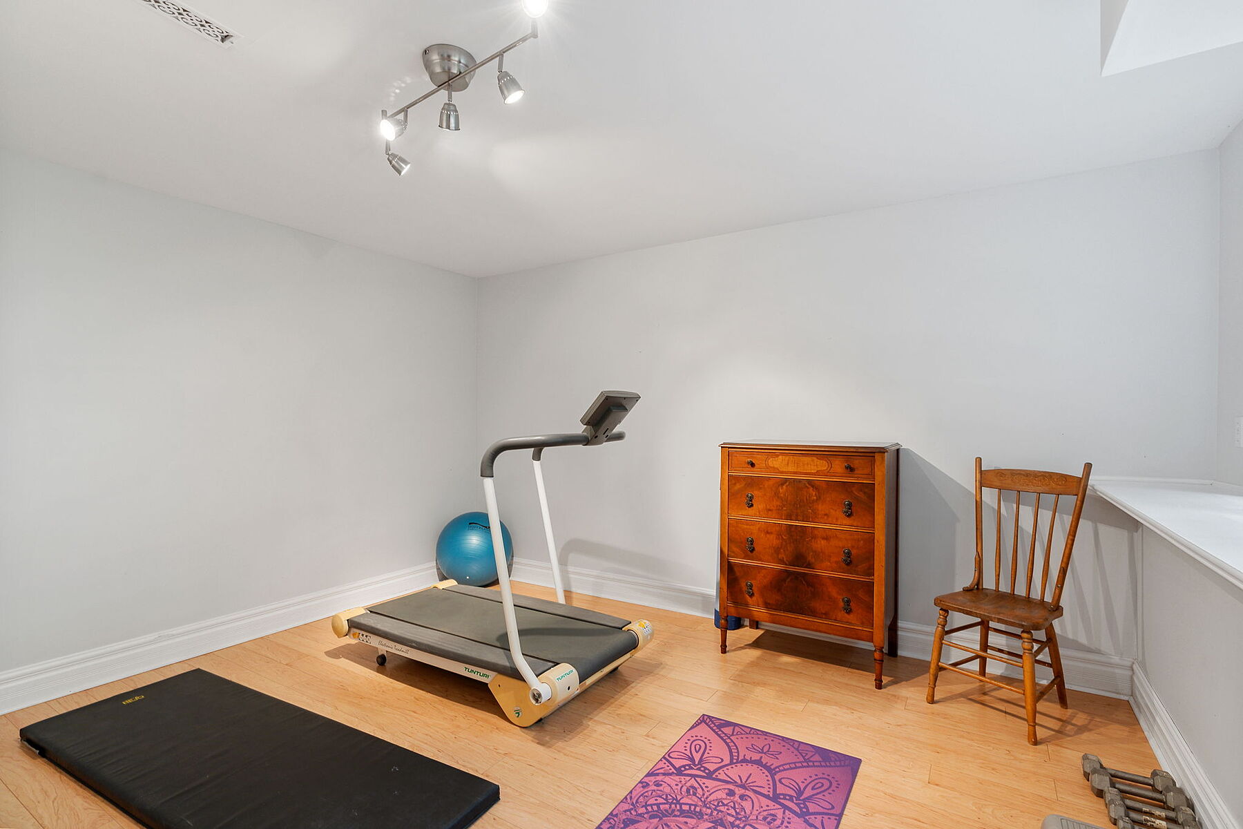  Escarpment Edge Retreat - 物件實景