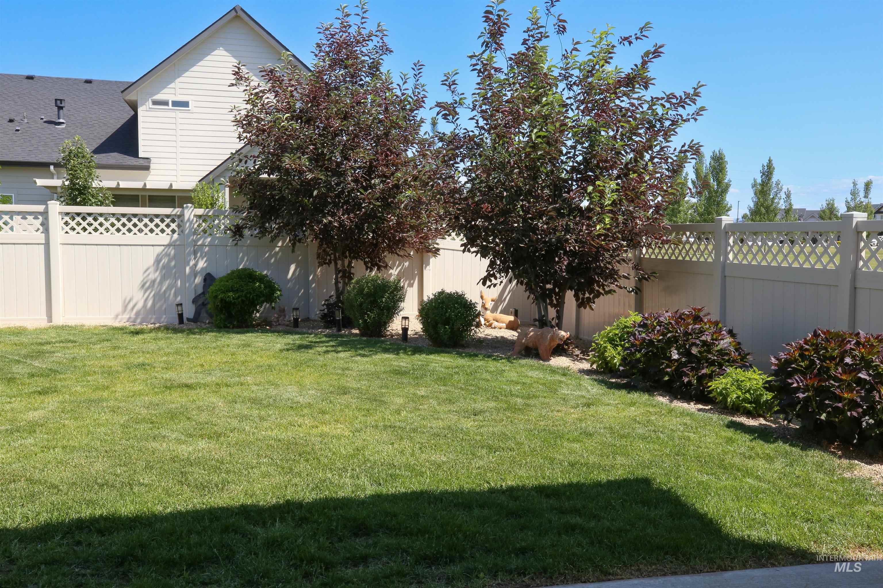 Meridian, Idaho, 83646, United States, 3 Bedrooms Bedrooms, ,2 BathroomsBathrooms,Residential,For Sale,1848899