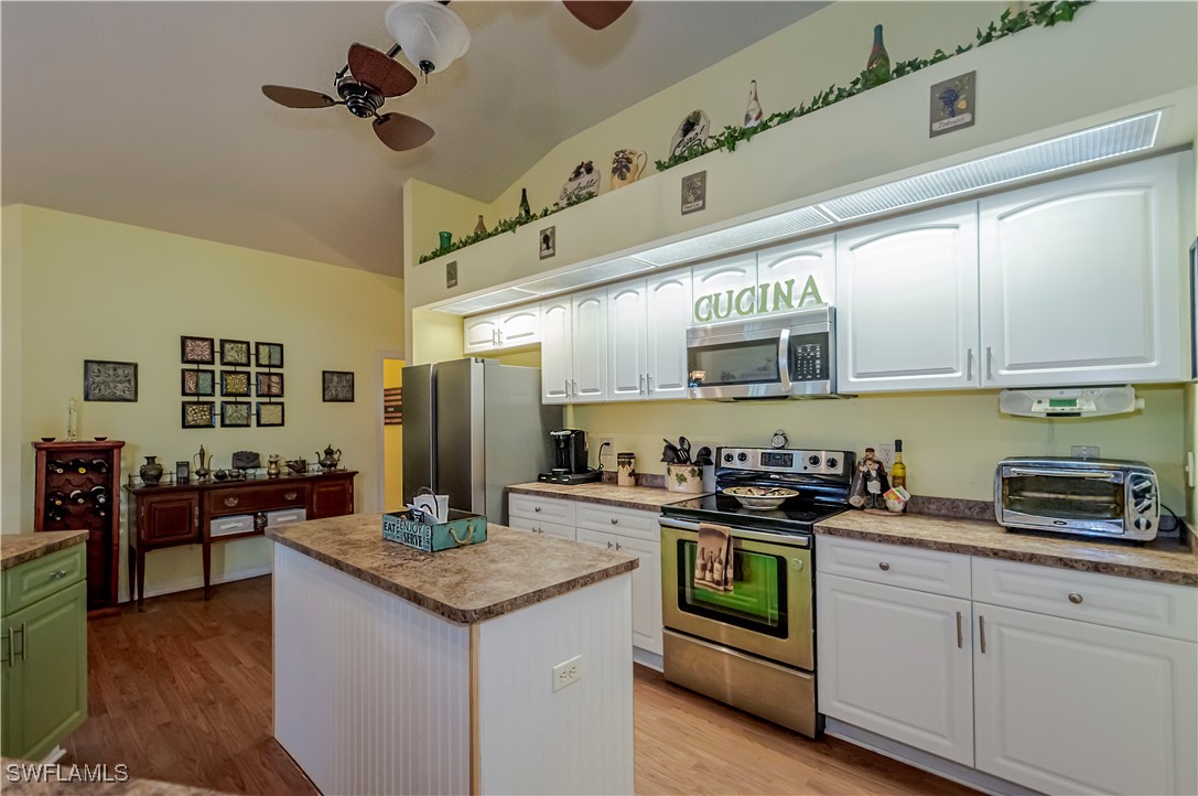 Cape Coral, Florida, 33914, United States, 5 Bedrooms Bedrooms, ,3 BathroomsBathrooms,Residential,For Sale,1936921