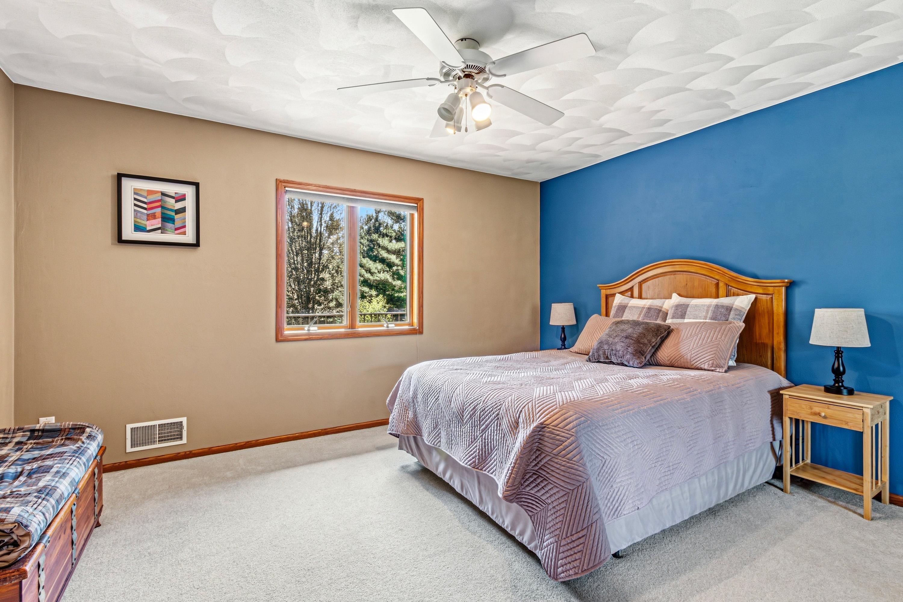 Spring Green, Wisconsin, 53588, United States, 4 Bedrooms Bedrooms, ,4 BathroomsBathrooms,Residential,For Sale,2040175