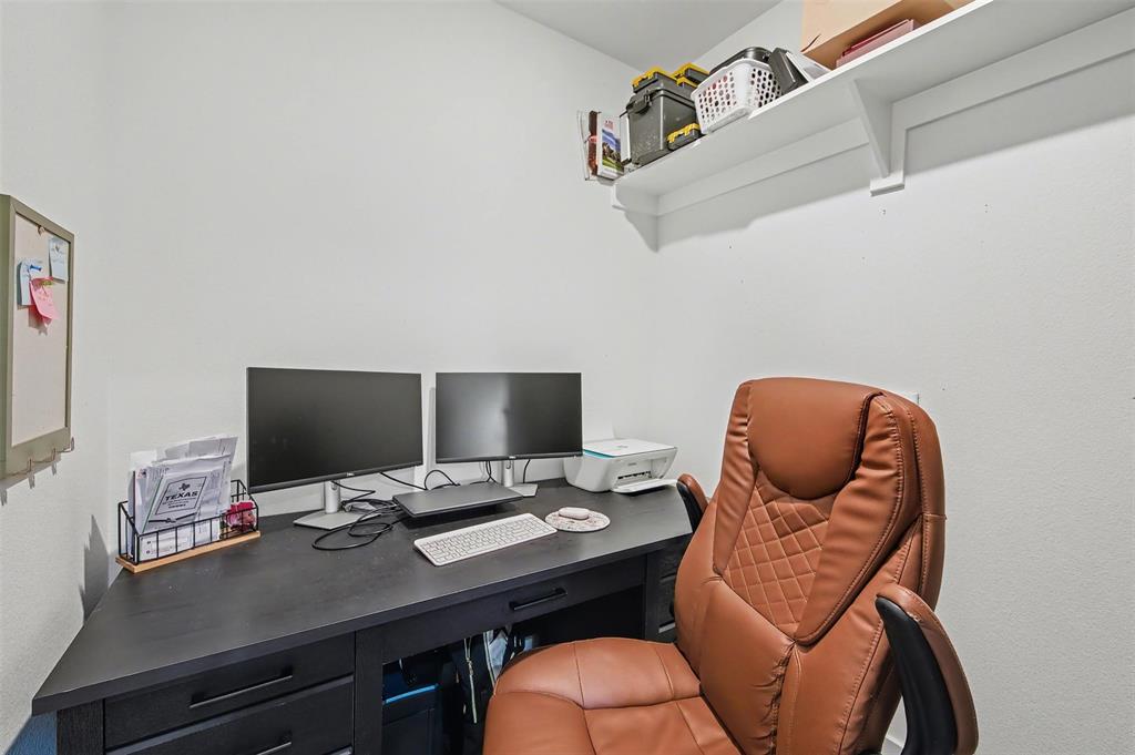 Alvord, Texas, 76225, United States, 3 Bedrooms Bedrooms, ,2 BathroomsBathrooms,Residential,For Sale,2006100