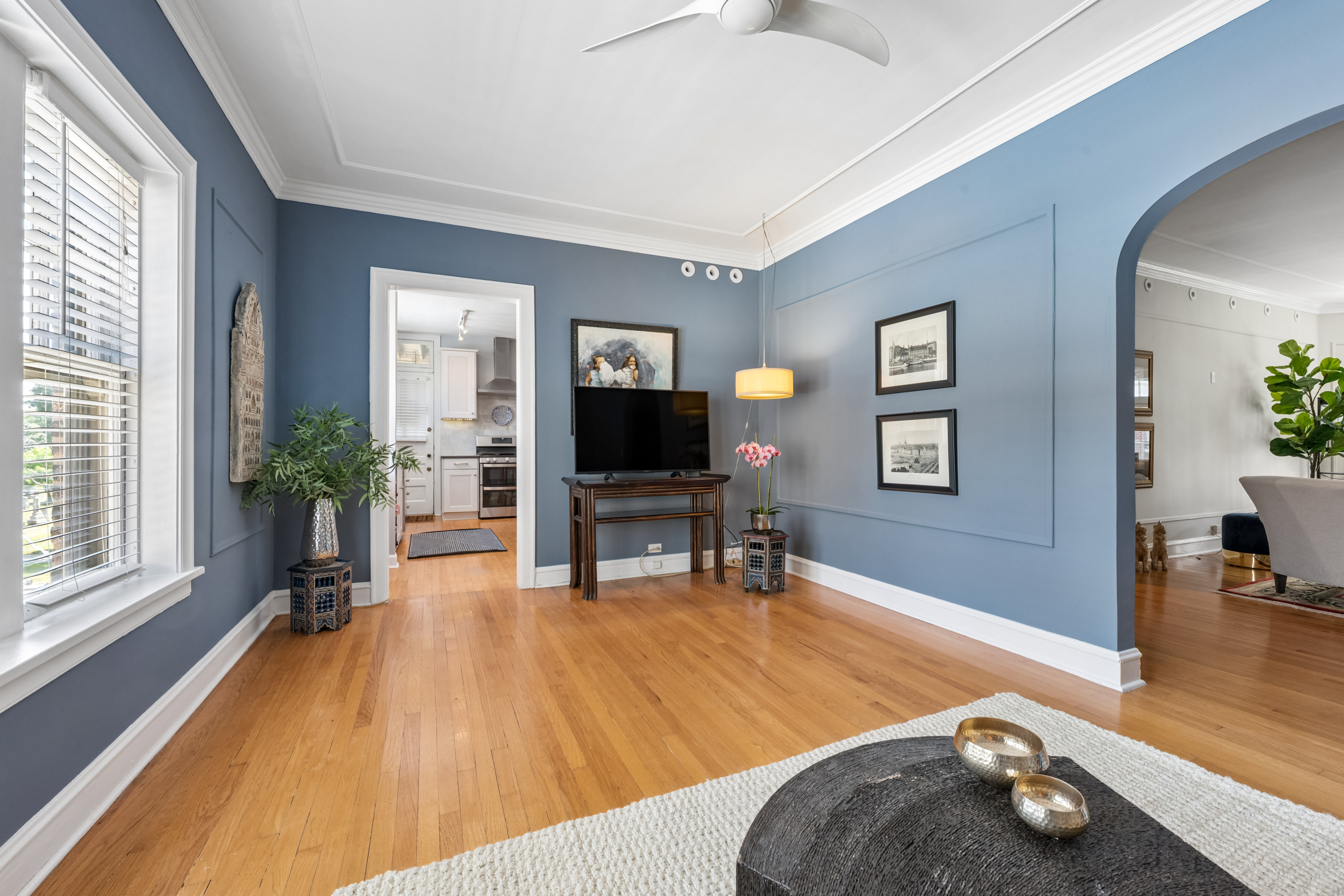  Exceptionally Spacious, Sophisticated One-bedroom - 物件實景