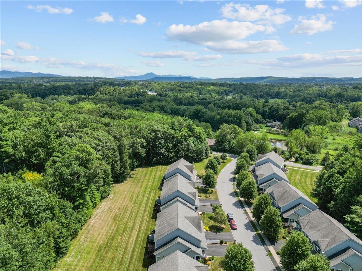 Essex Junction, Vermont, 05452, United States, 3 Bedrooms Bedrooms, ,3 BathroomsBathrooms,Residential,For Sale,1943332