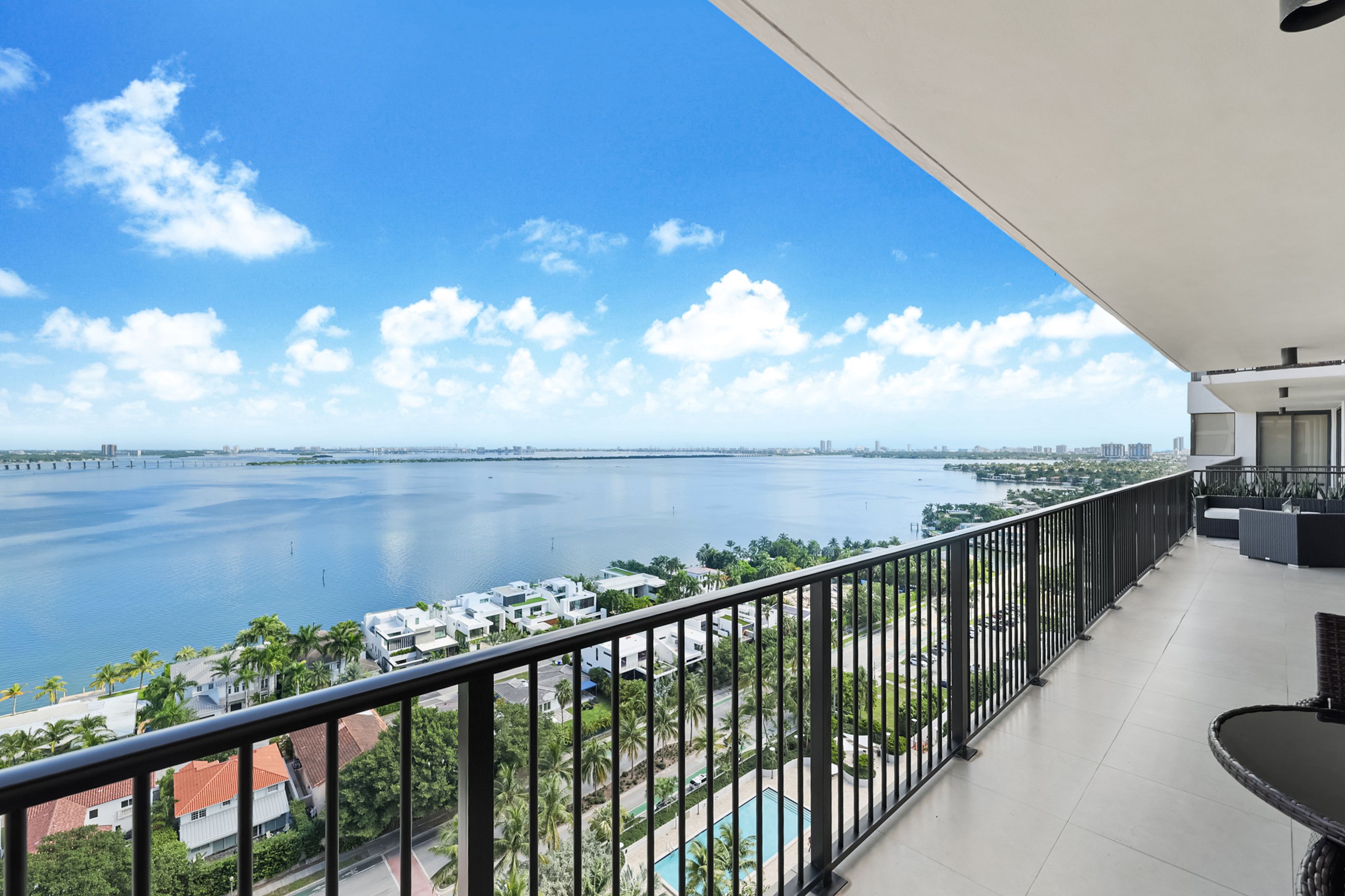  1000 Venetian Way, Miami Beach, FL 33139 - 物件實景
