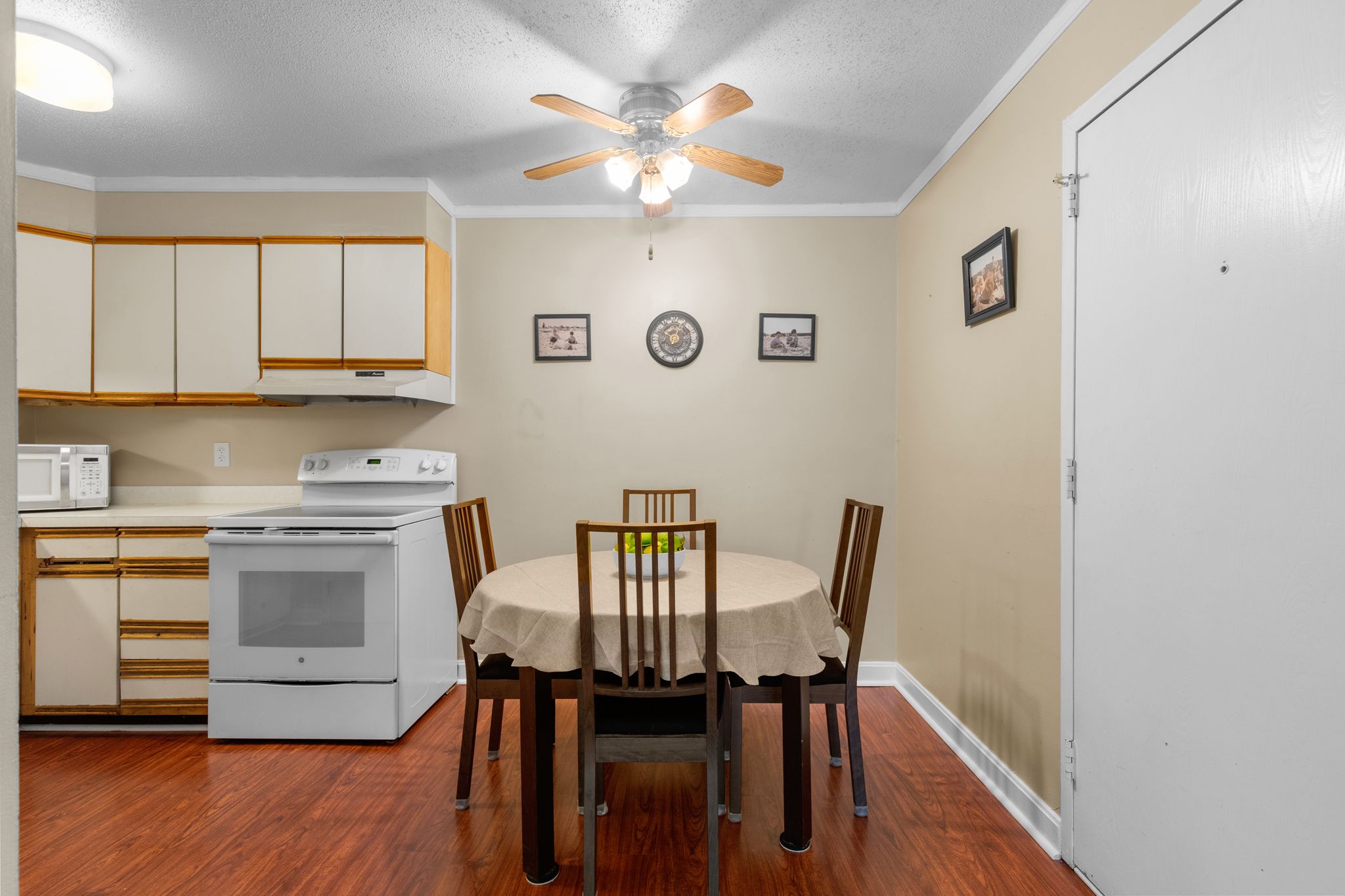  15 Chapel Hill Drive, Unit 12, Plymouth, MA, 02360 - 物件實景