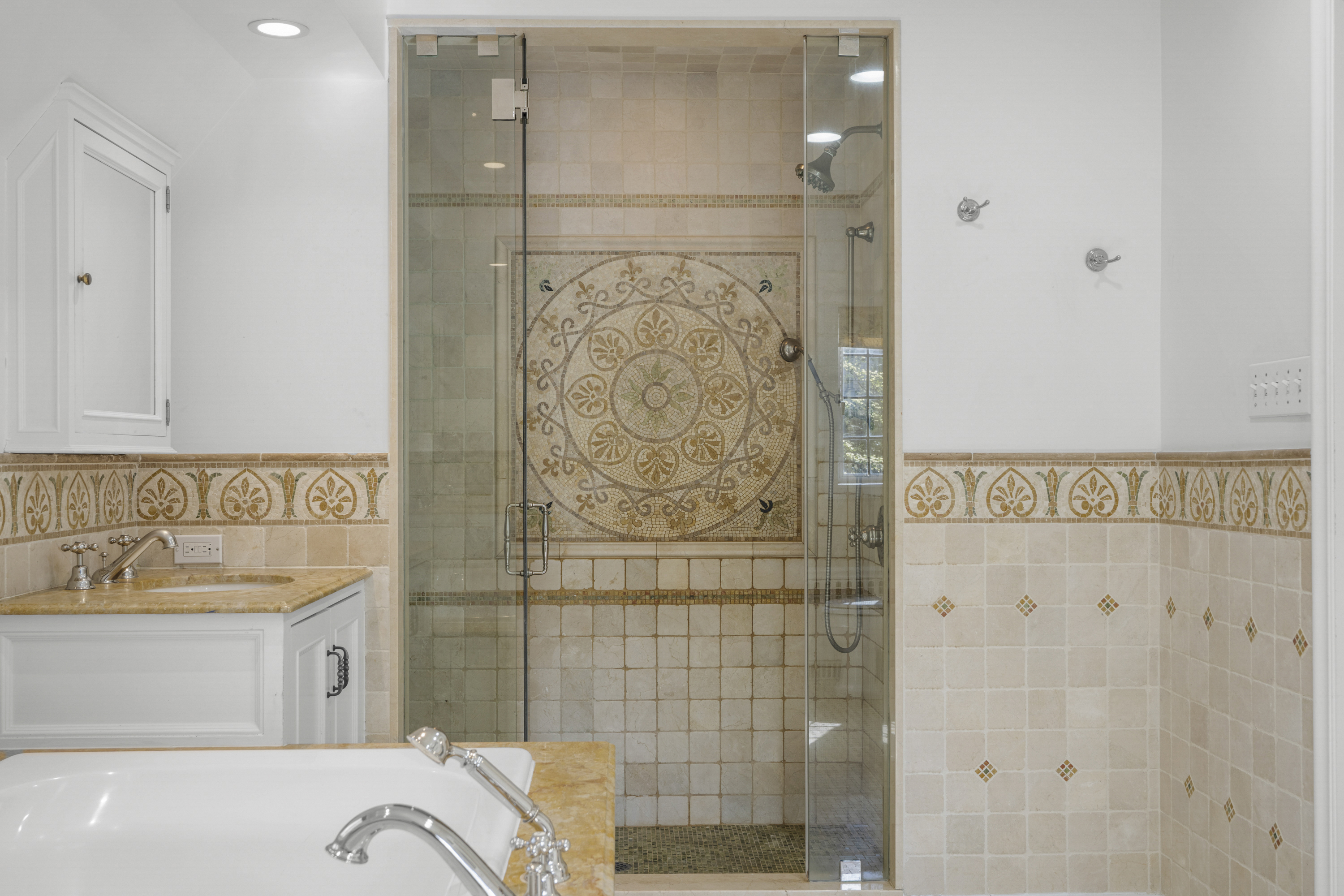  Sophisticated Larchmont Tudor - 物件實景