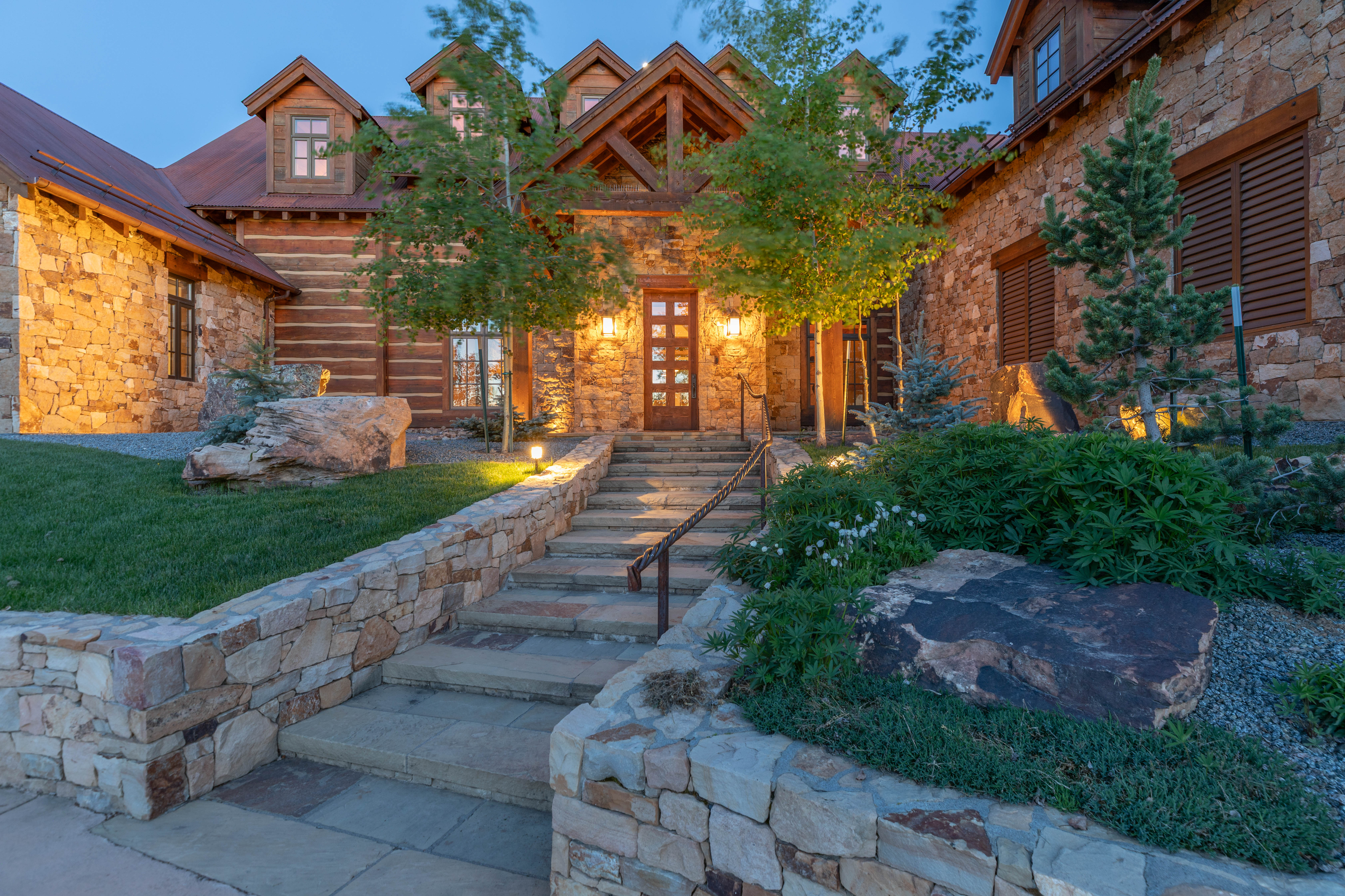  Refined Mountain Elegance In A Premier Setting - 物件實景