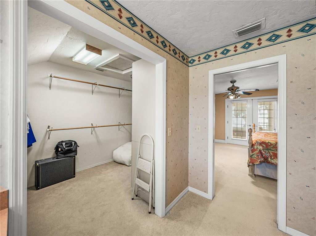 Winter Haven, Florida, 33884, United States, 3 Bedrooms Bedrooms, ,4 BathroomsBathrooms,Residential,For Sale,1895737