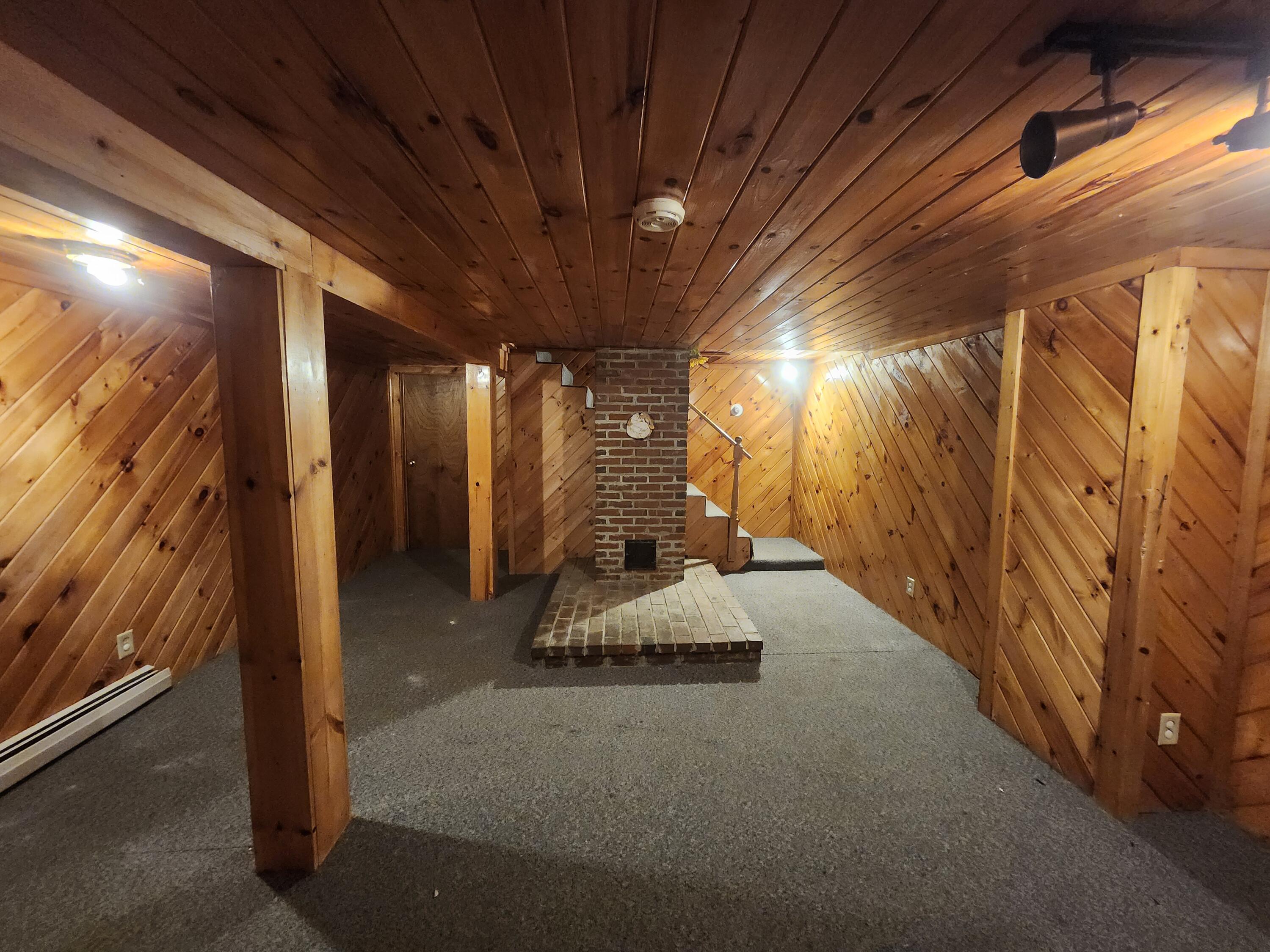 Topsham, Maine, 04086, United States, 4 Bedrooms Bedrooms, ,2 BathroomsBathrooms,Residential,For Sale,1838332