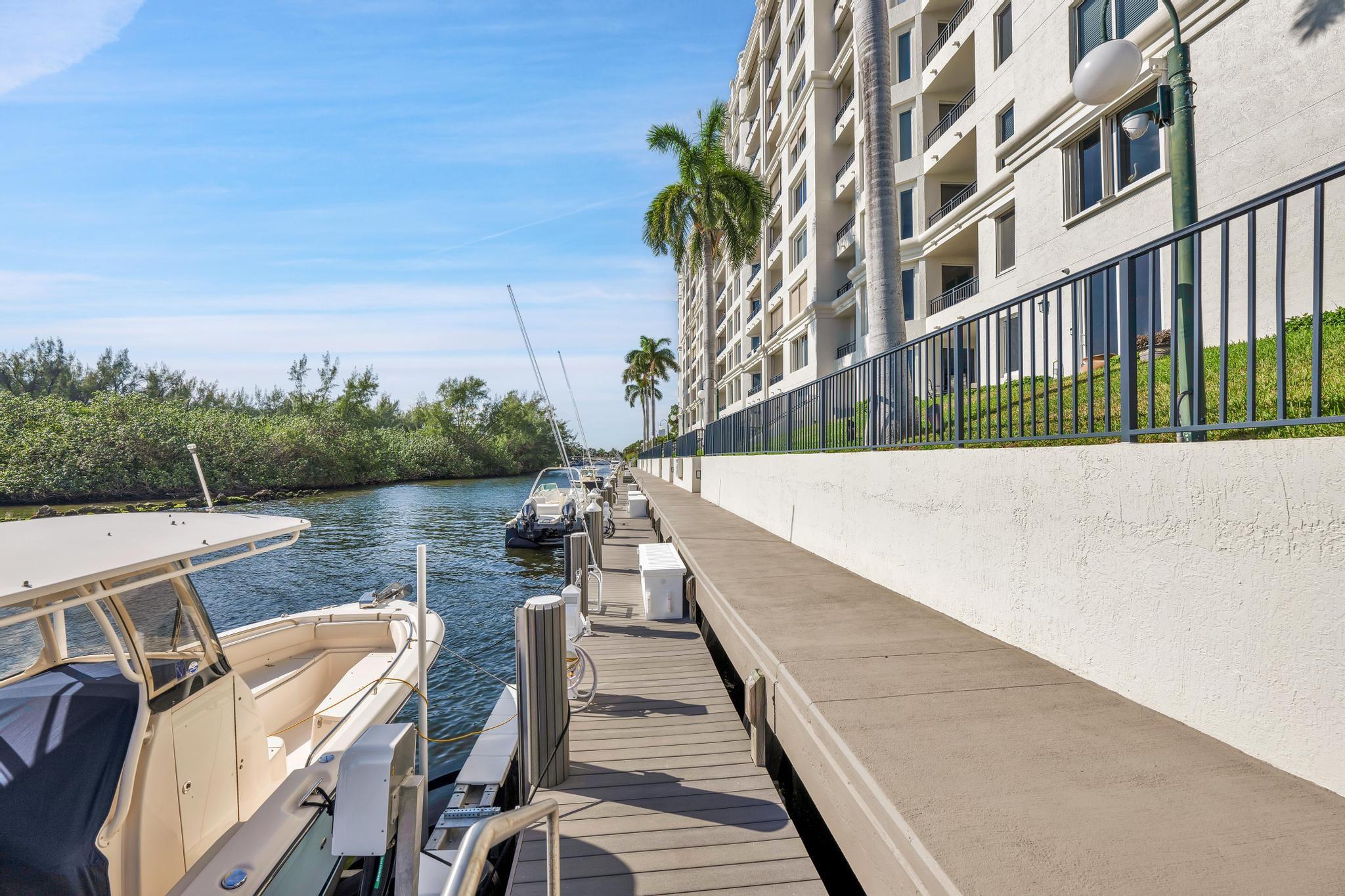 Pompano Beach, Florida, 33062, United States, 2 Bedrooms Bedrooms, ,3 BathroomsBathrooms,Residential,For Sale,1978279