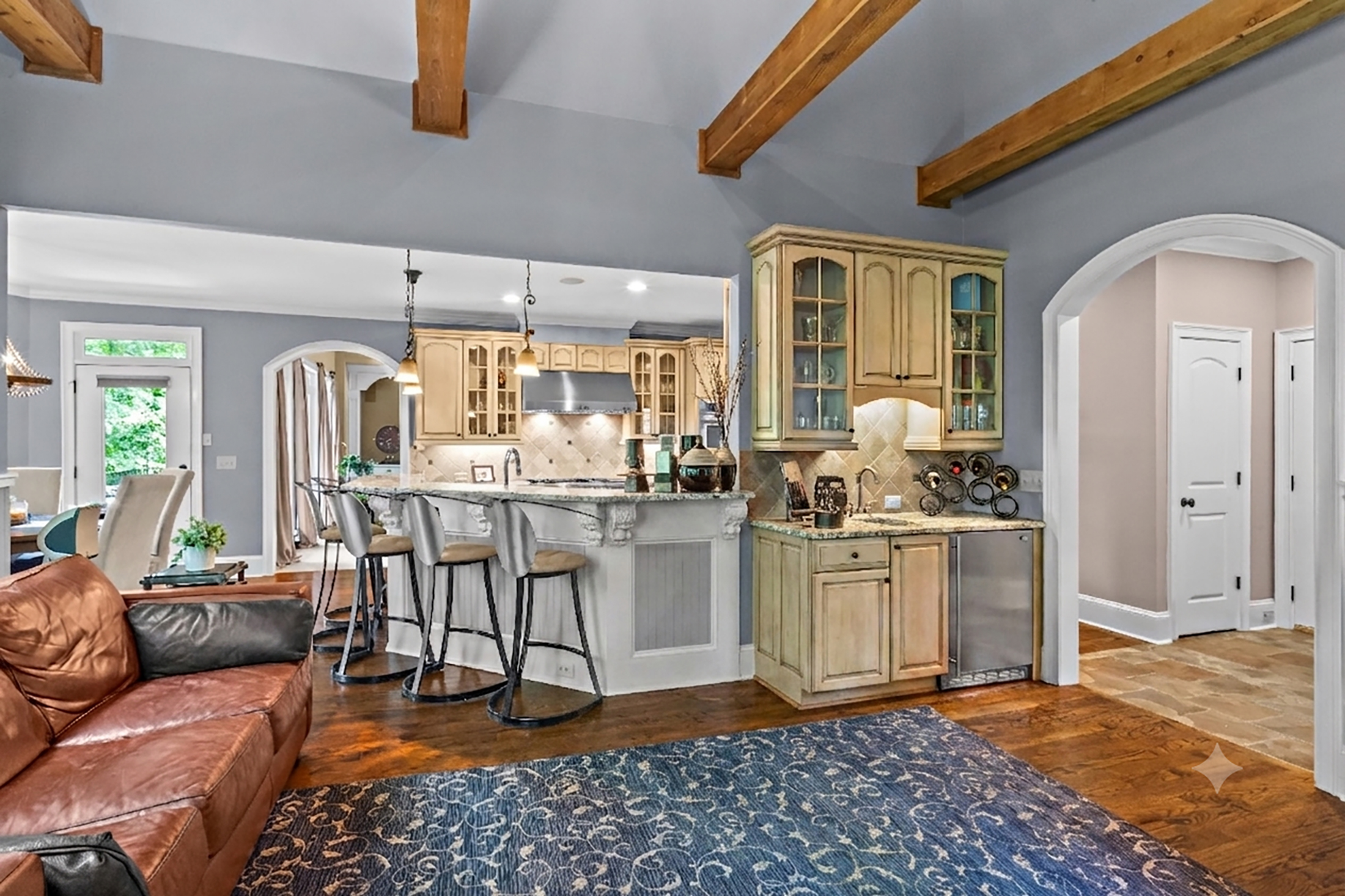  Timeless Craftsman Luxury with Unmatched Privacy in West Cobb - 物件實景