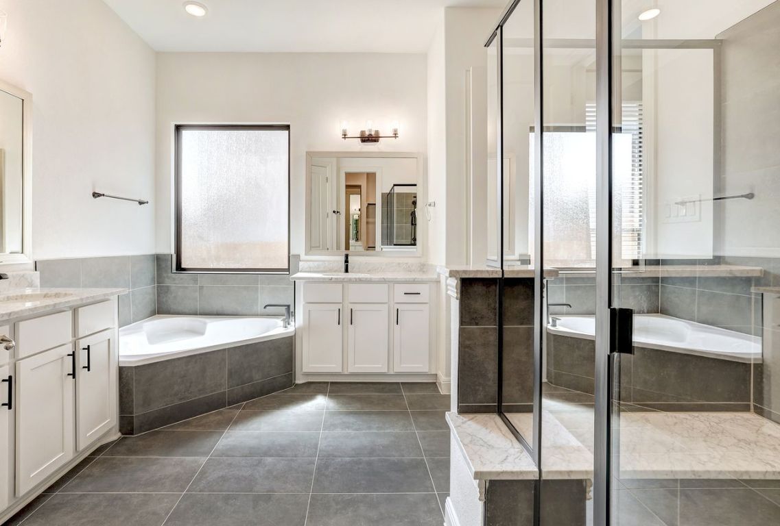 Leander, Texas, 78641, United States, 4 Bedrooms Bedrooms, ,4 BathroomsBathrooms,Residential,For Sale,1933060