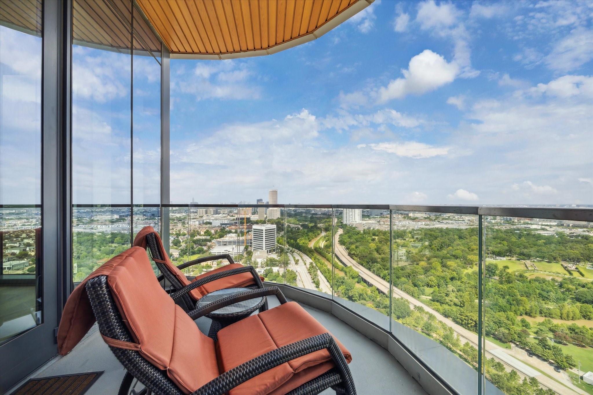  1711 Allen Parkway #2601 - 物件實景