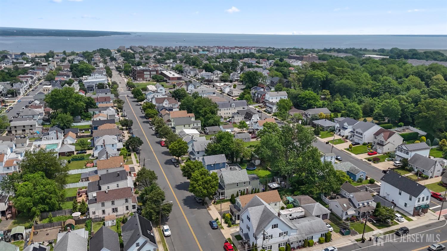 South Amboy, New Jersey, 08879, United States, 4 Bedrooms Bedrooms, ,3 BathroomsBathrooms,Residential,For Sale,1829503