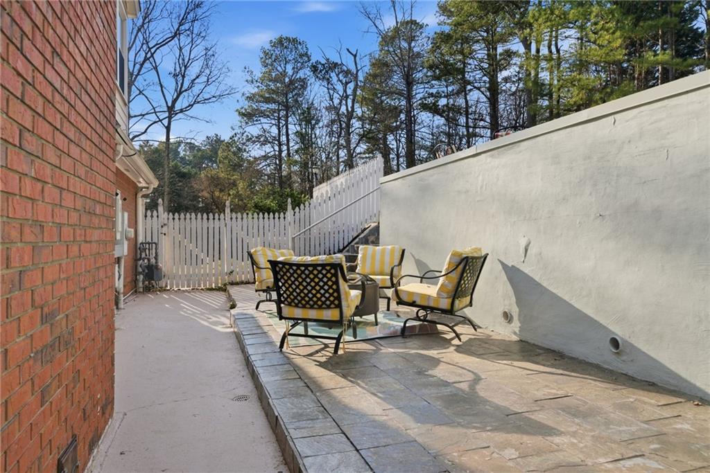 Cumming, Georgia, 30041, United States, 6 Bedrooms Bedrooms, ,5 BathroomsBathrooms,Residential,For Sale,2012319