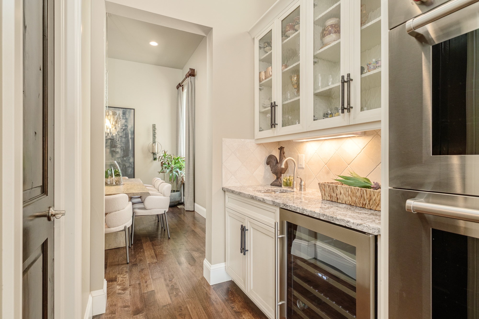  where  luxury meets modern convenience - 物件實景