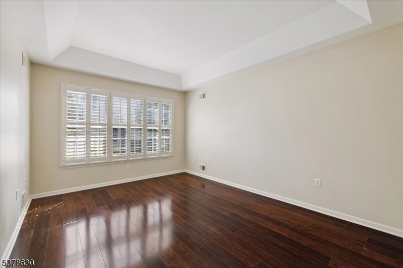 Franklin Twp., New Jersey, 08873, United States, 2 Bedrooms Bedrooms, ,3 BathroomsBathrooms,Residential,For Sale,1940389