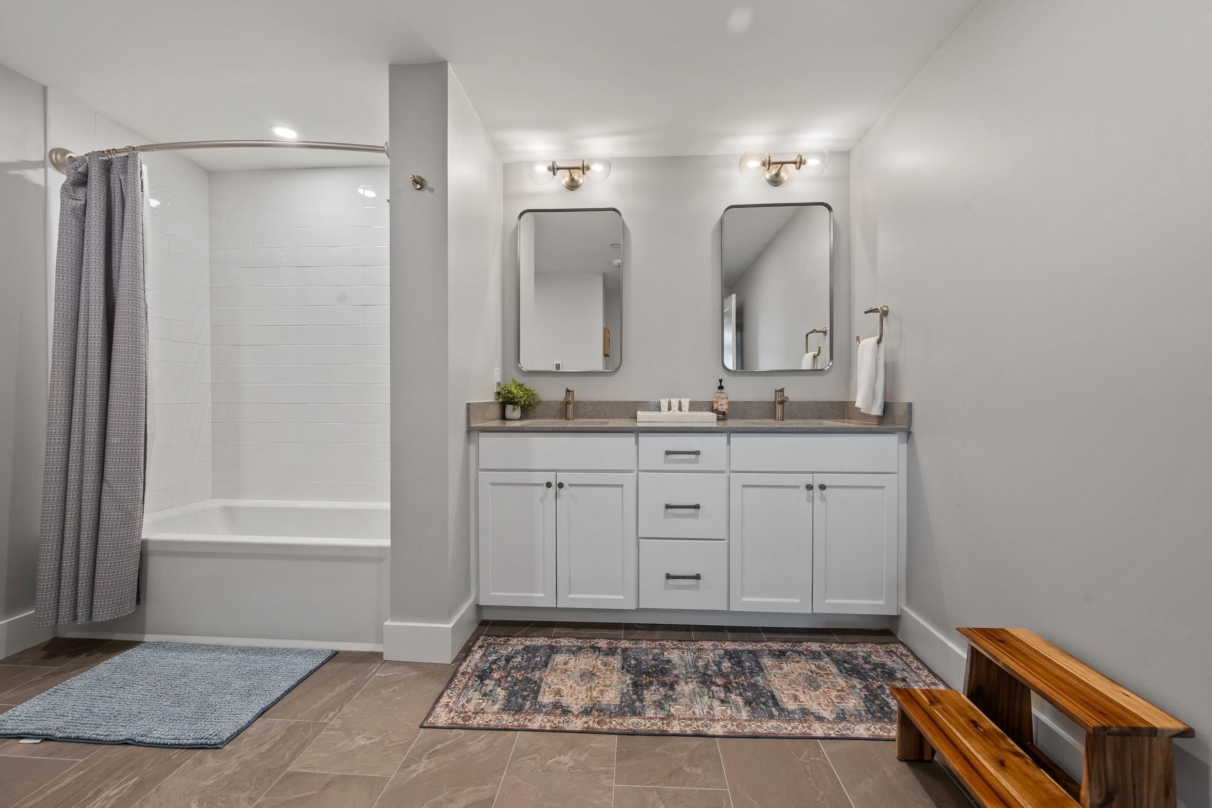 Conway, New Hampshire, 03860, United States, 3 Bedrooms Bedrooms, ,3 BathroomsBathrooms,Residential,For Sale,1951000