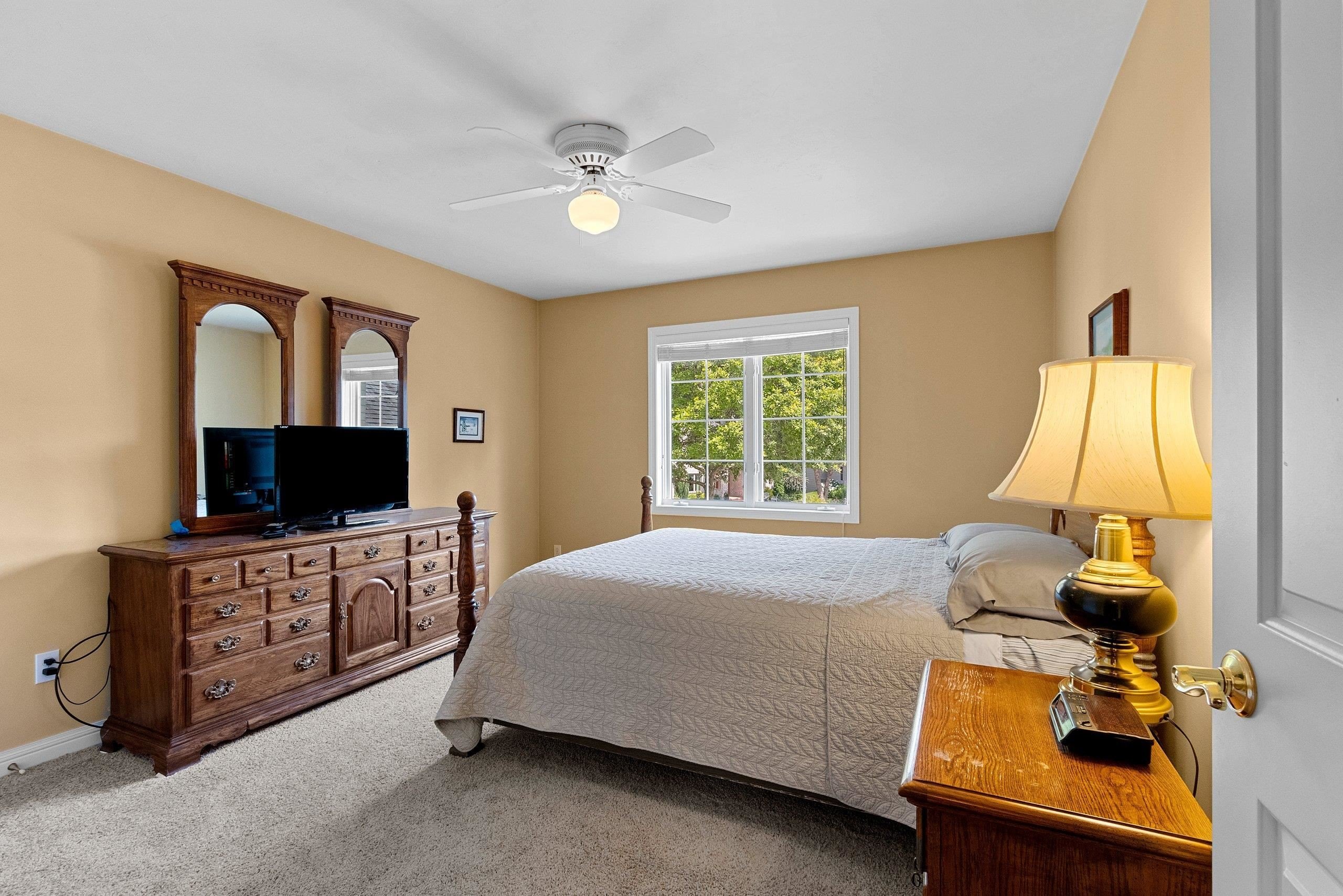 GREEN BAY, Wisconsin, 54302-5254, United States, 5 Bedrooms Bedrooms, ,4 BathroomsBathrooms,Residential,For Sale,1920394