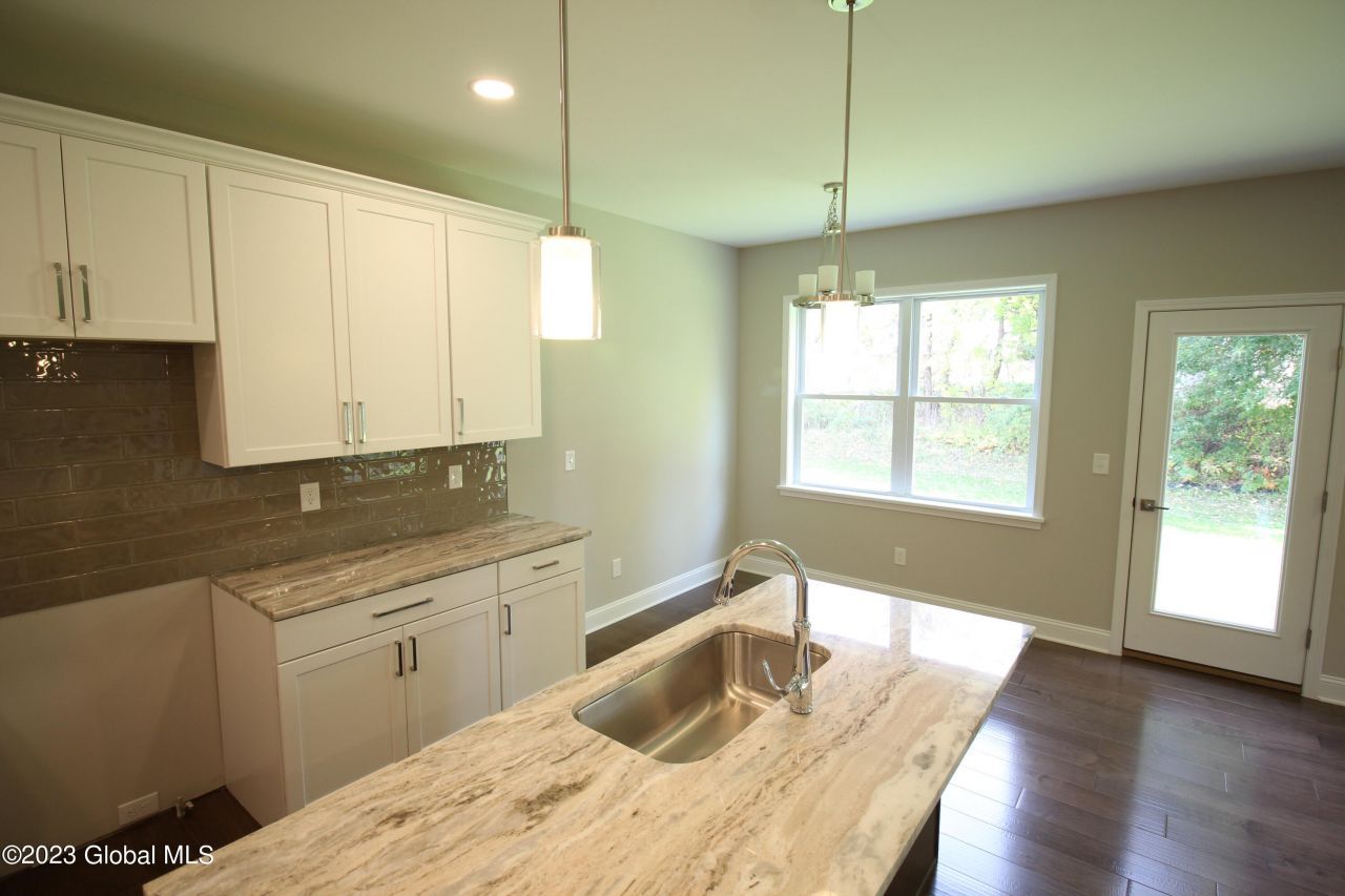 Clifton Park, New York, 12065, United States, 4 Bedrooms Bedrooms, ,3 BathroomsBathrooms,Residential,For Sale,1933145