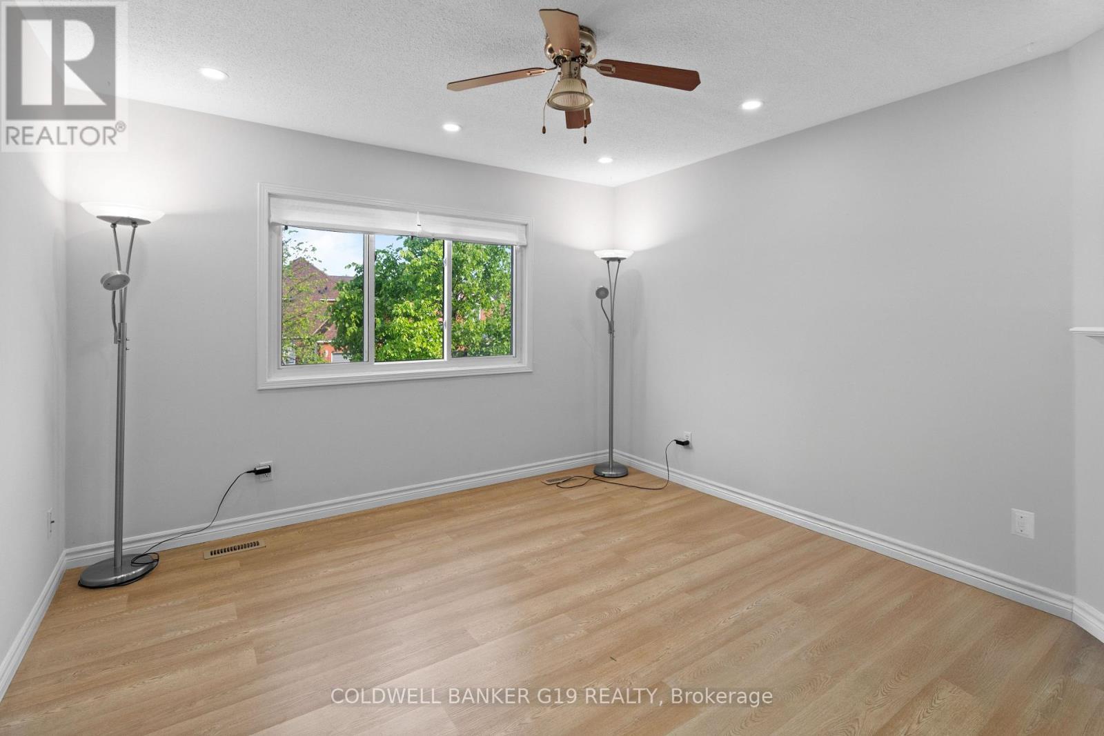 BRAMPTON (SANDRINGHAM-WELLINGTON), Ontario, L6R 1T3, CA, 4 Bedrooms Bedrooms, ,3 BathroomsBathrooms,Residential,For Sale,1903292