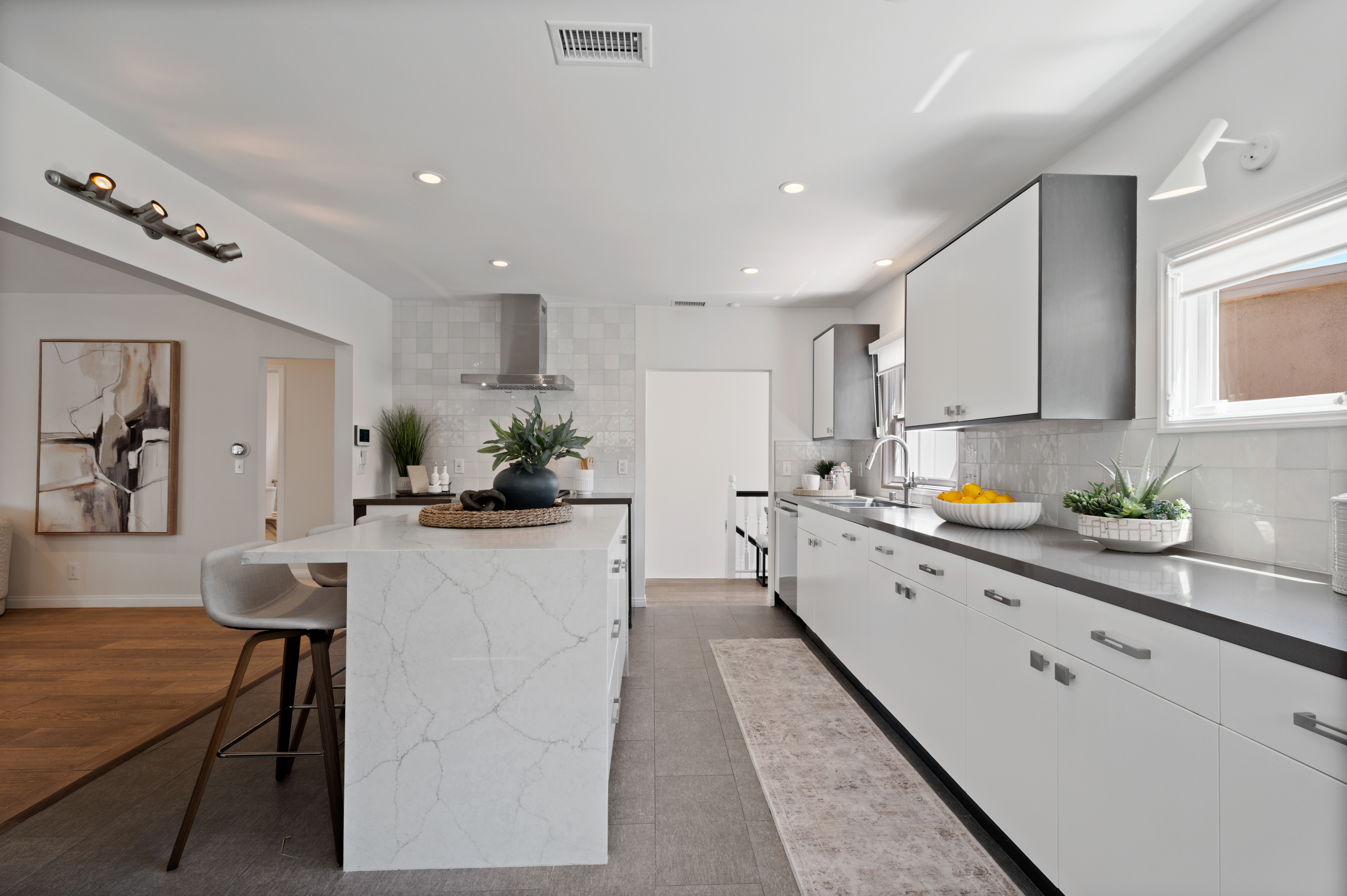  1662 Rotary Drive, Los Angeles, CA 90026 - 物件實景