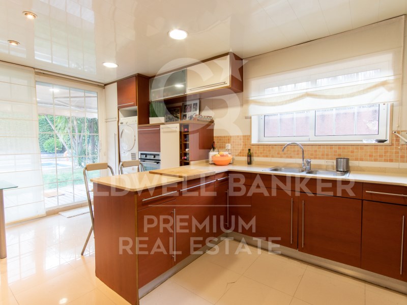 Sant Quirze del Vallès, Catalonia, ES, 4 Bedrooms Bedrooms, ,2 BathroomsBathrooms,Residential,For Sale,1614303