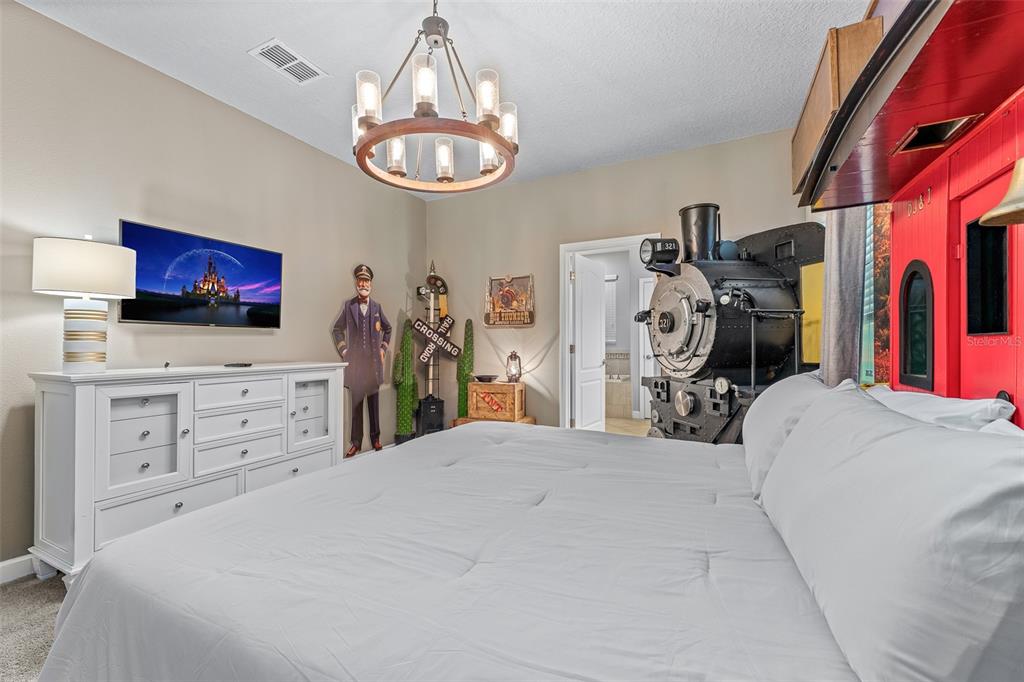 Davenport, Florida, 33896, United States, 8 Bedrooms Bedrooms, ,5 BathroomsBathrooms,Residential,For Sale,1896133