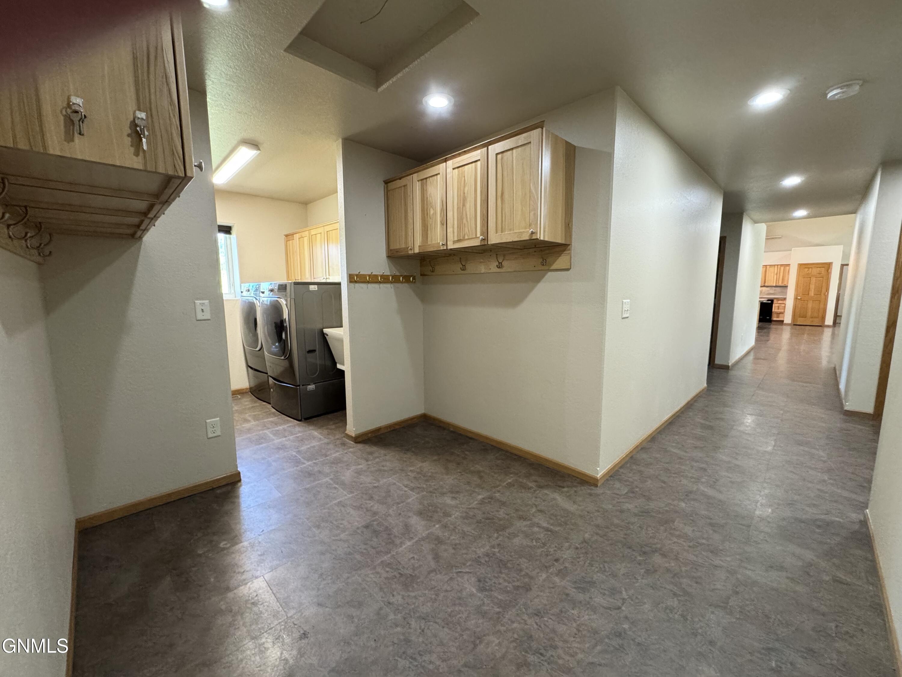 New Salem, North Dakota, 58563, United States, 7 Bedrooms Bedrooms, ,1 BathroomBathrooms,Residential,For Sale,1904775