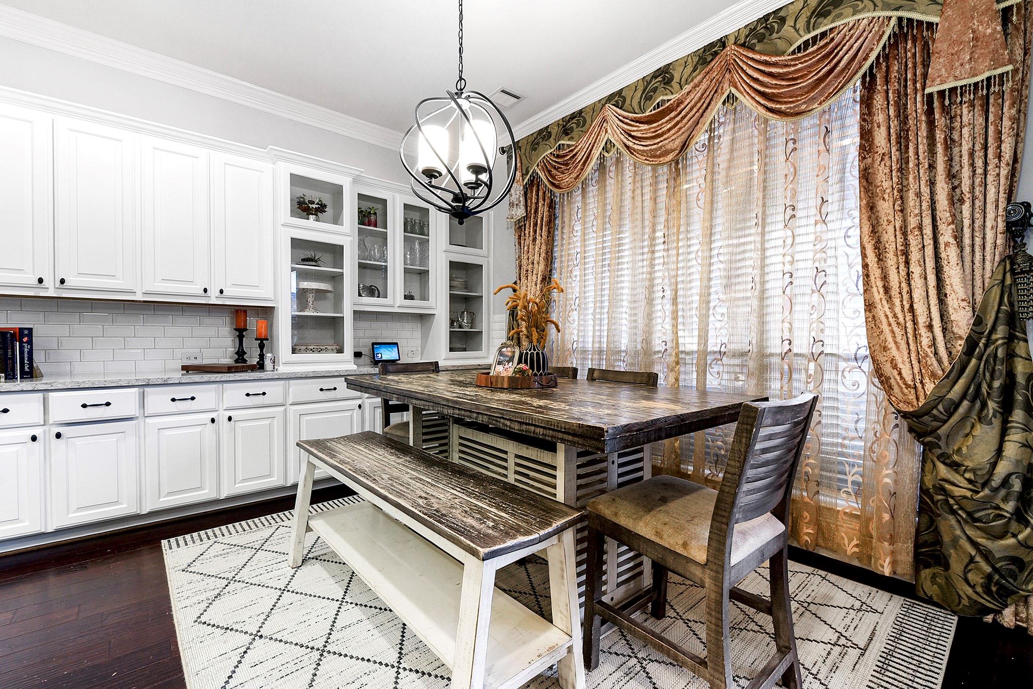 Katy, Texas, 77494, United States, 5 Bedrooms Bedrooms, ,4 BathroomsBathrooms,Residential,For Sale,2015284