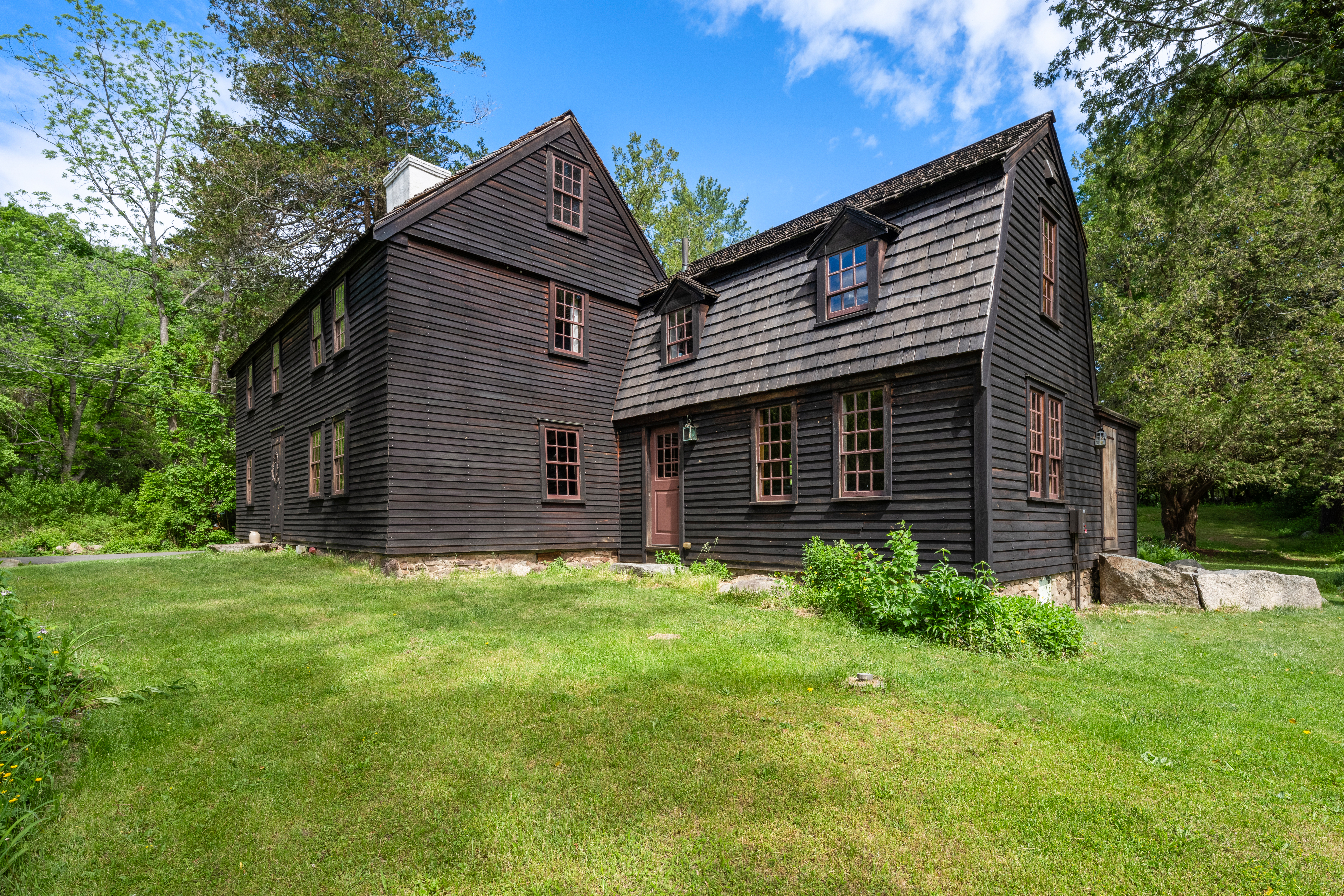  11 Lincoln St, Gloucester, MA, 01930 - 物件實景