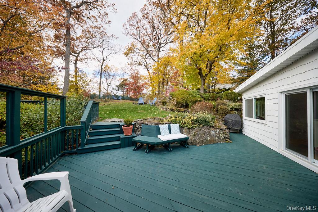 New Rochelle, New York, 10804, United States, 4 Bedrooms Bedrooms, ,3 BathroomsBathrooms,Residential,For Sale,1991055