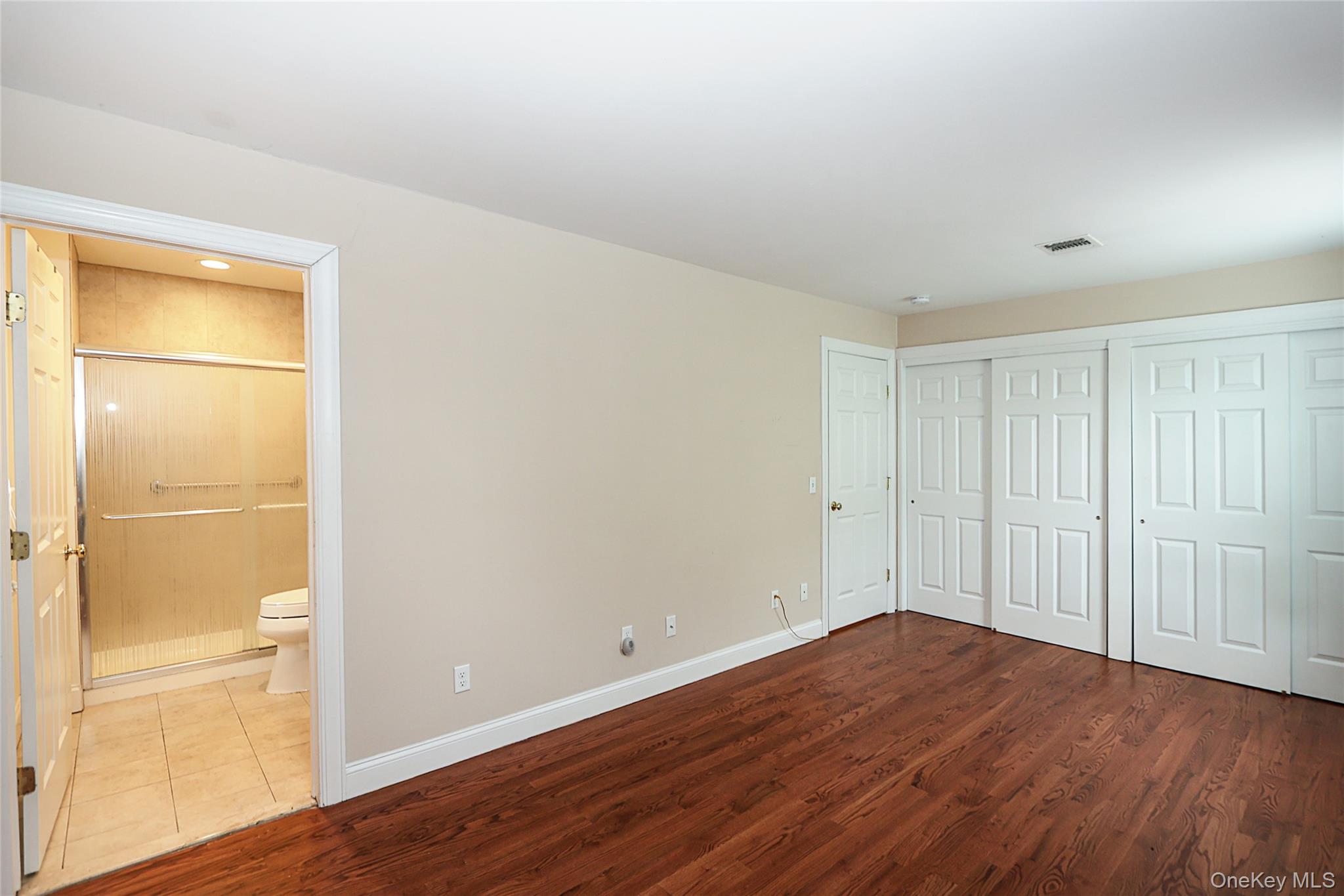  370 Rider Avenue, Patchogue, NY, 11772 - 物件實景