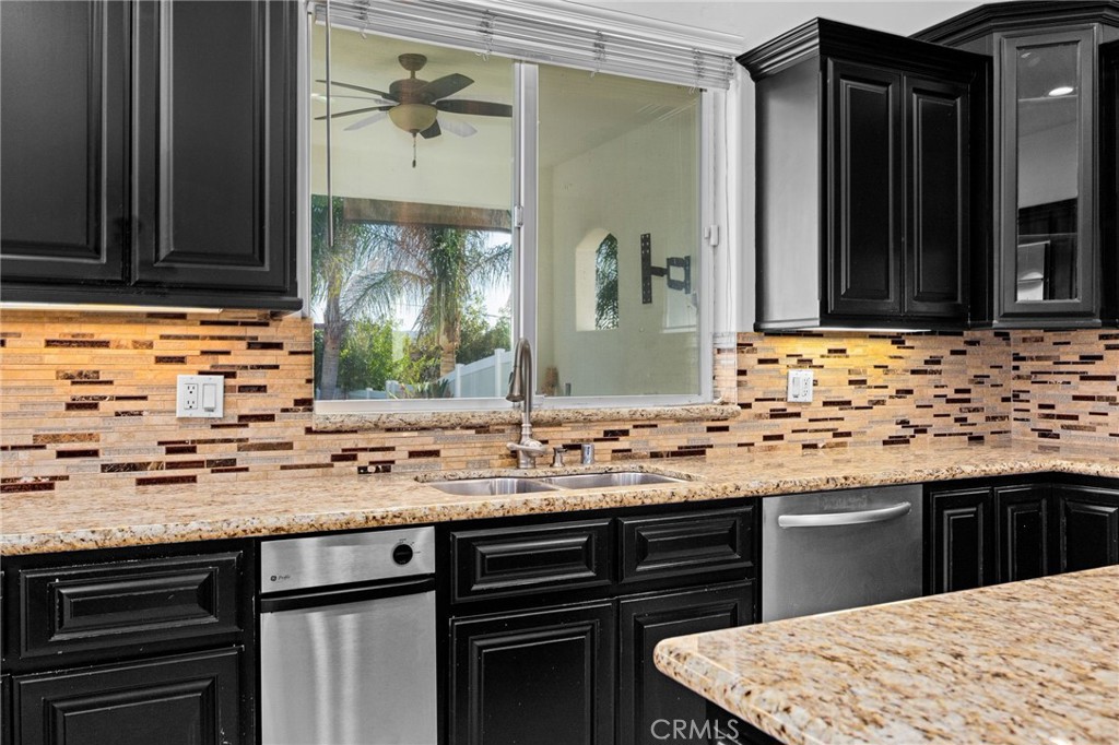 Canyon Lake, California, 92587, United States, 5 Bedrooms Bedrooms, ,4 BathroomsBathrooms,Residential,For Sale,2024689
